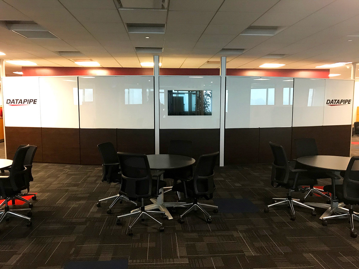 Dirtt curved wall