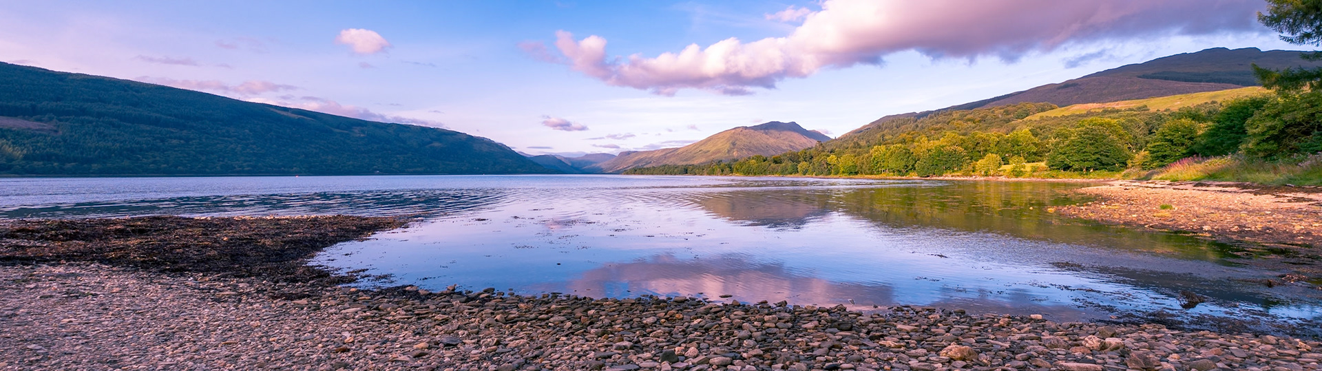 Contemplatif au bord du Loch Fyne