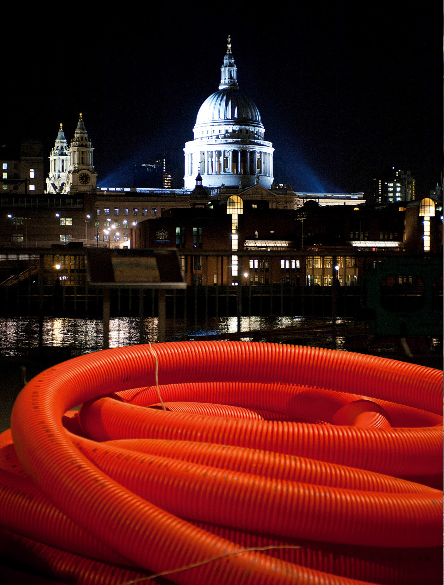 St Paul's Tube