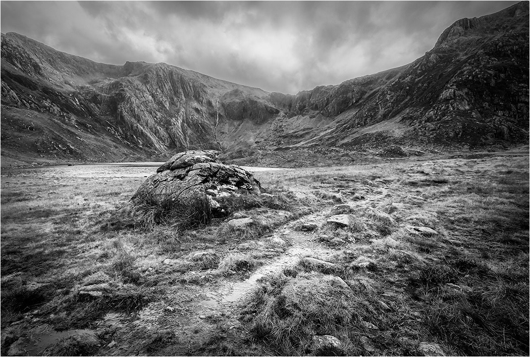 Lyn Idwal - Mono