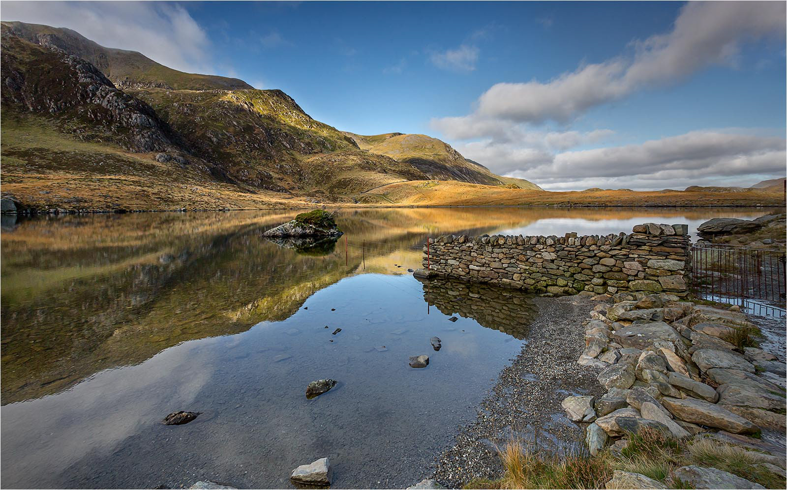 Snowdonia 1 - Cwym Idwal