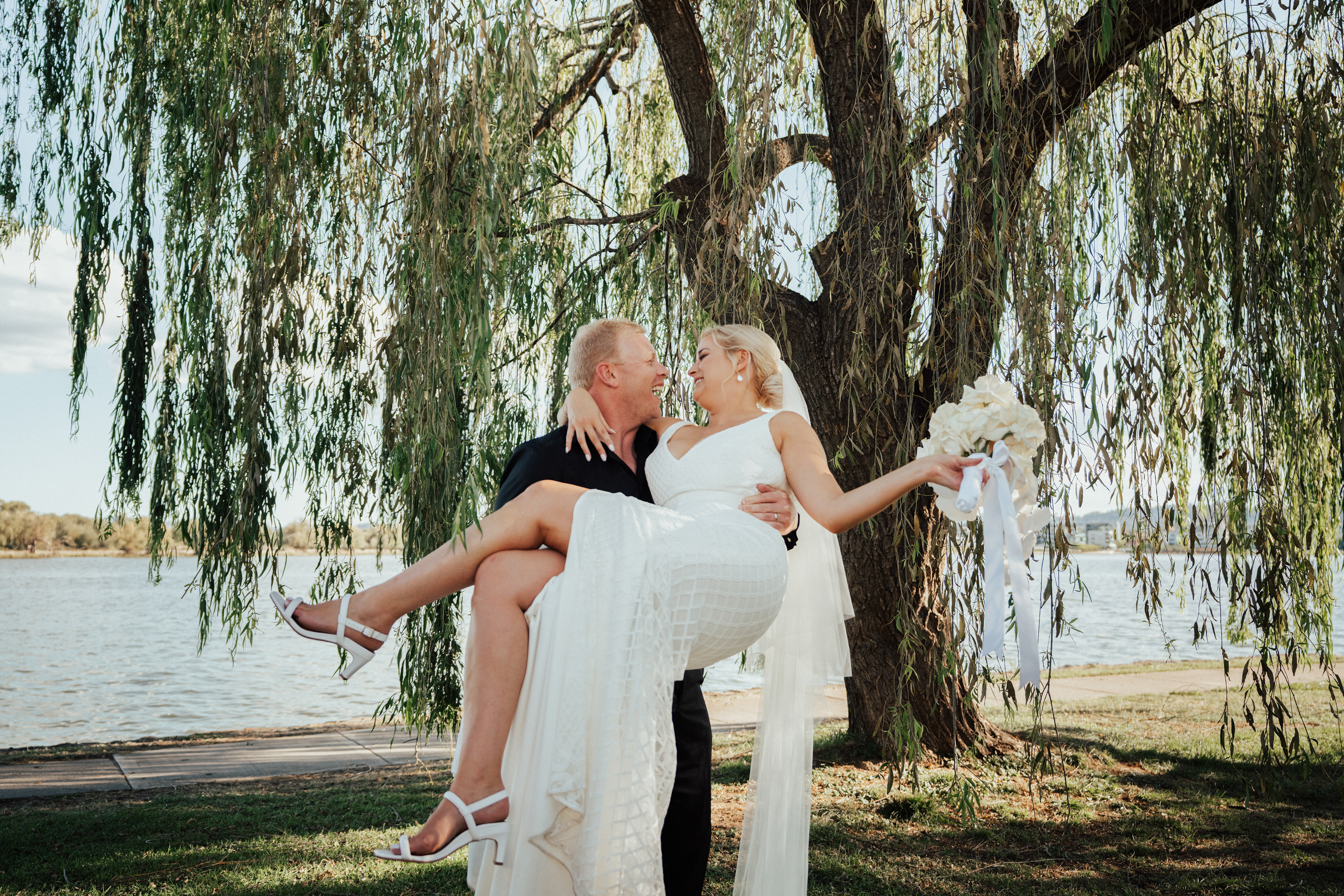 Canberra wedding photography in Boat House