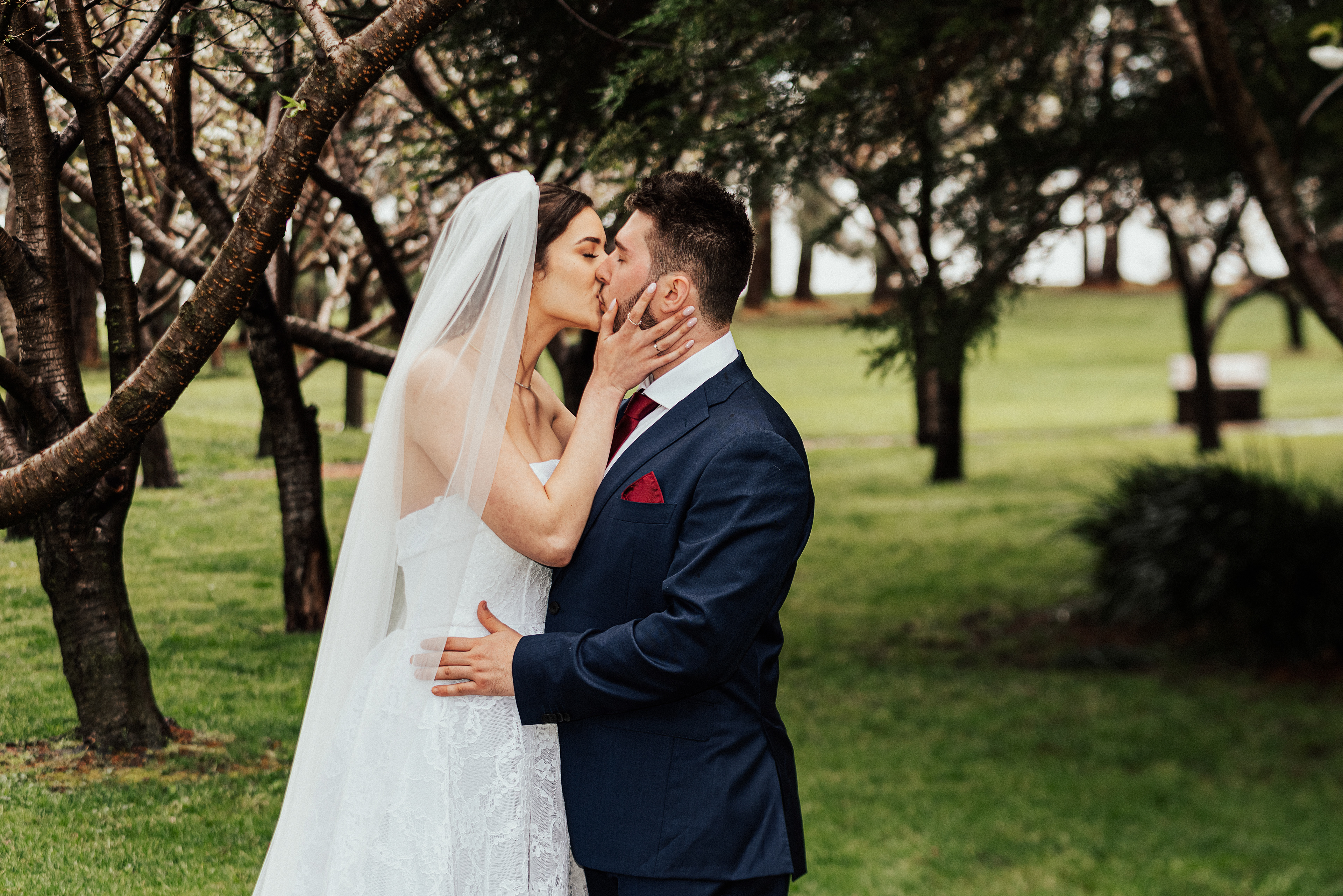 Canberra wedding photography in Lennox Garden