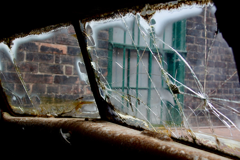 Broken dreams (Toronto, Canada)