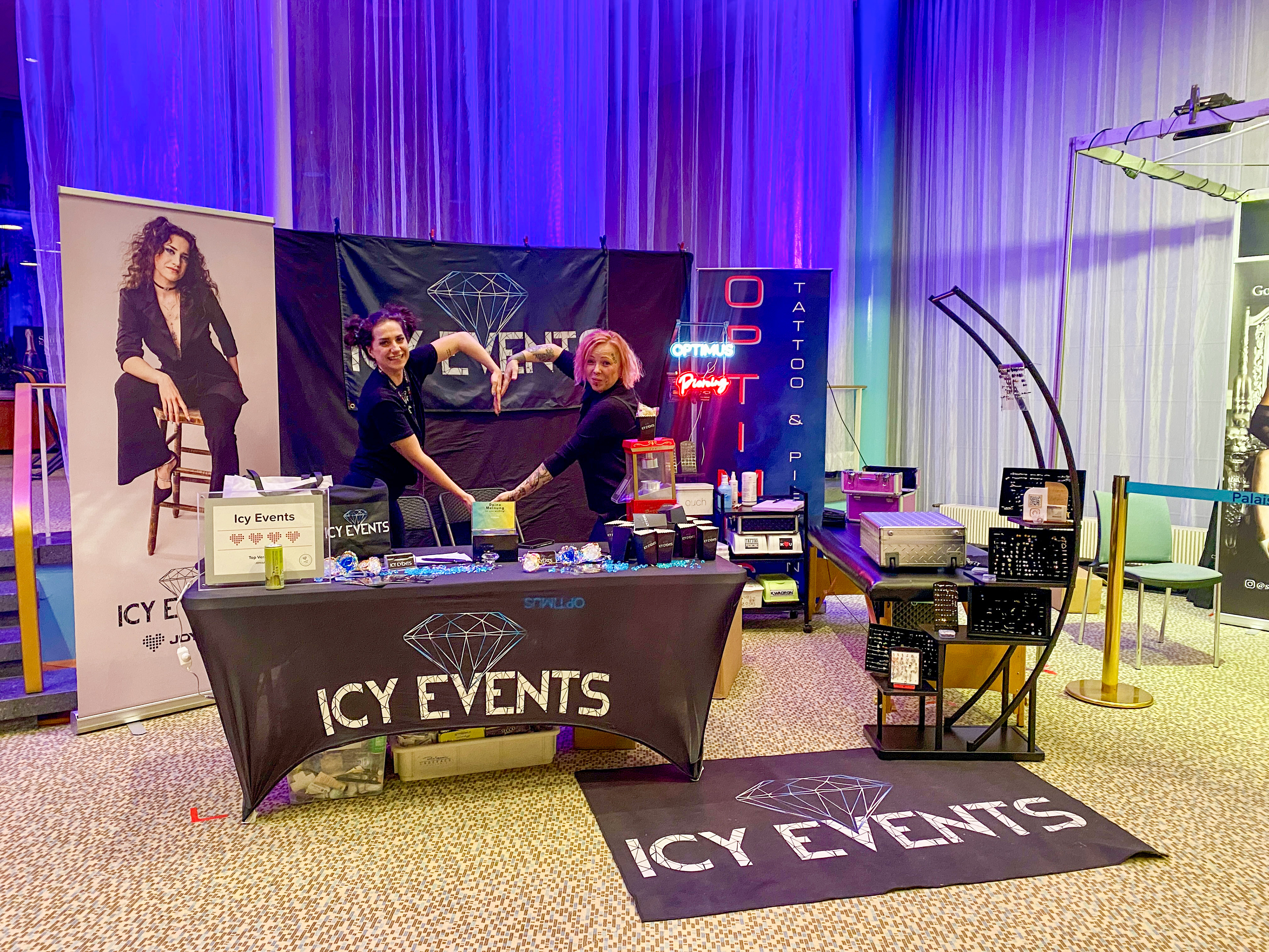 @Icy_Events and @Optimus.tattoo_and_piercing