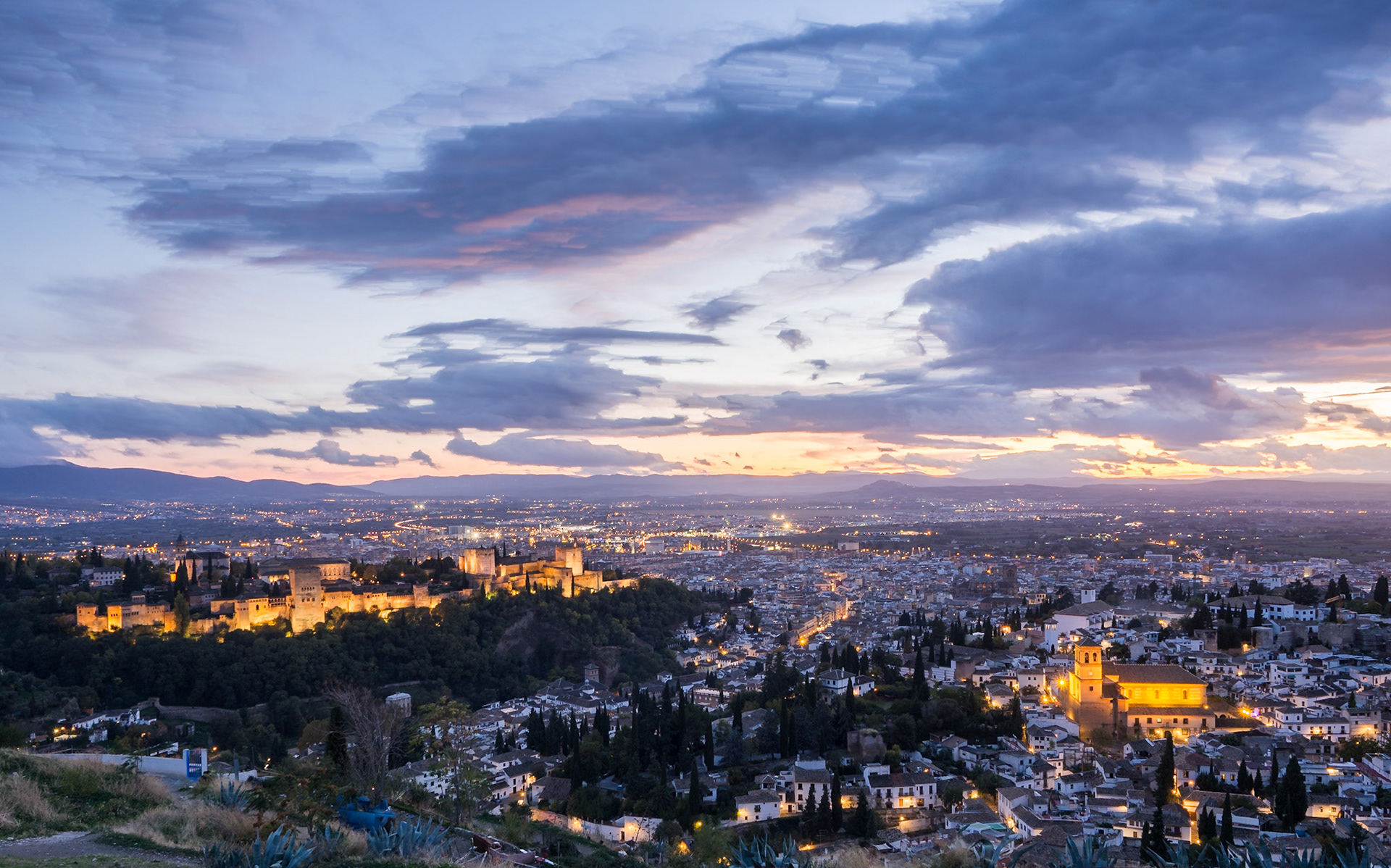 Alhabra de Granada. Mirador de San Miguel Alto.