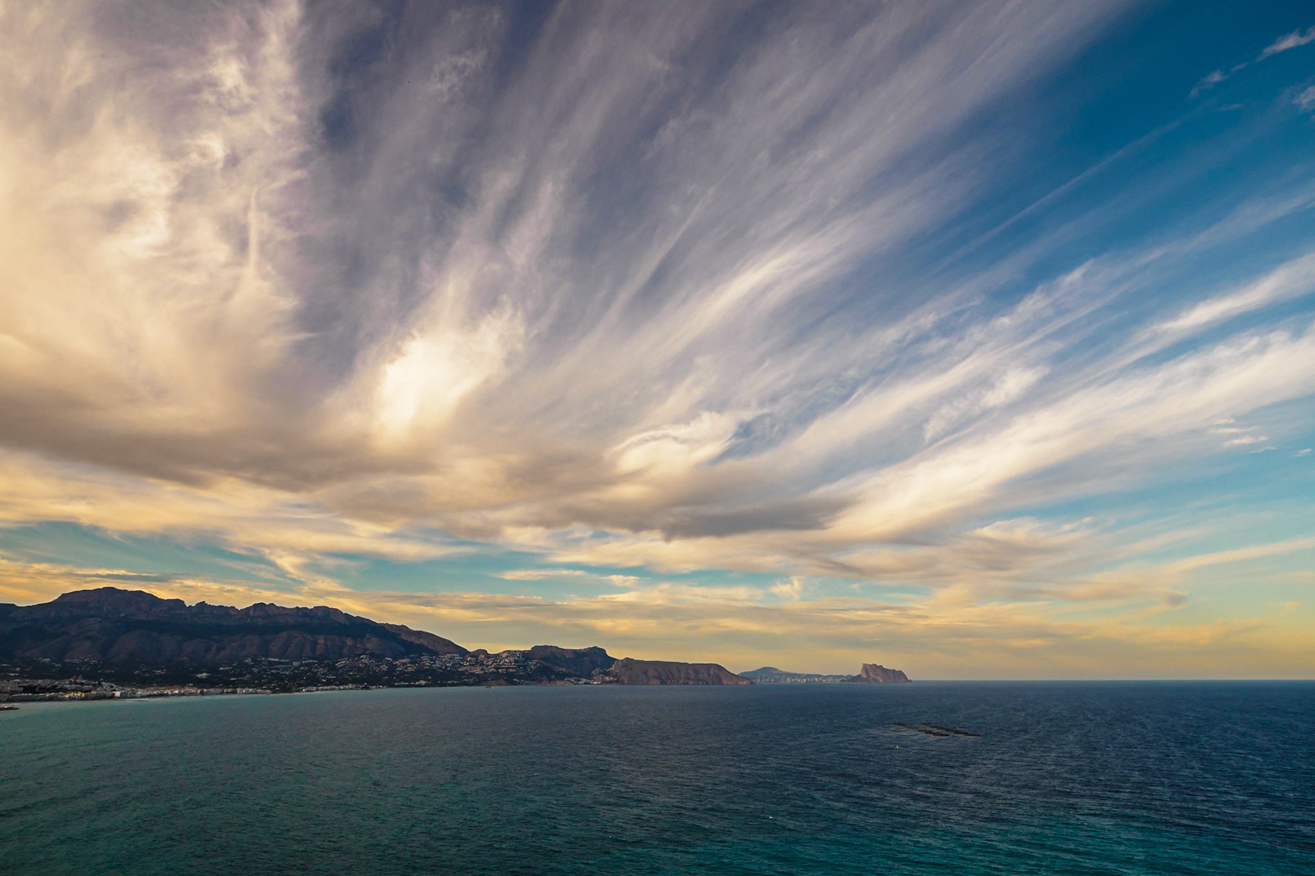 Ruta al Faro de Albir