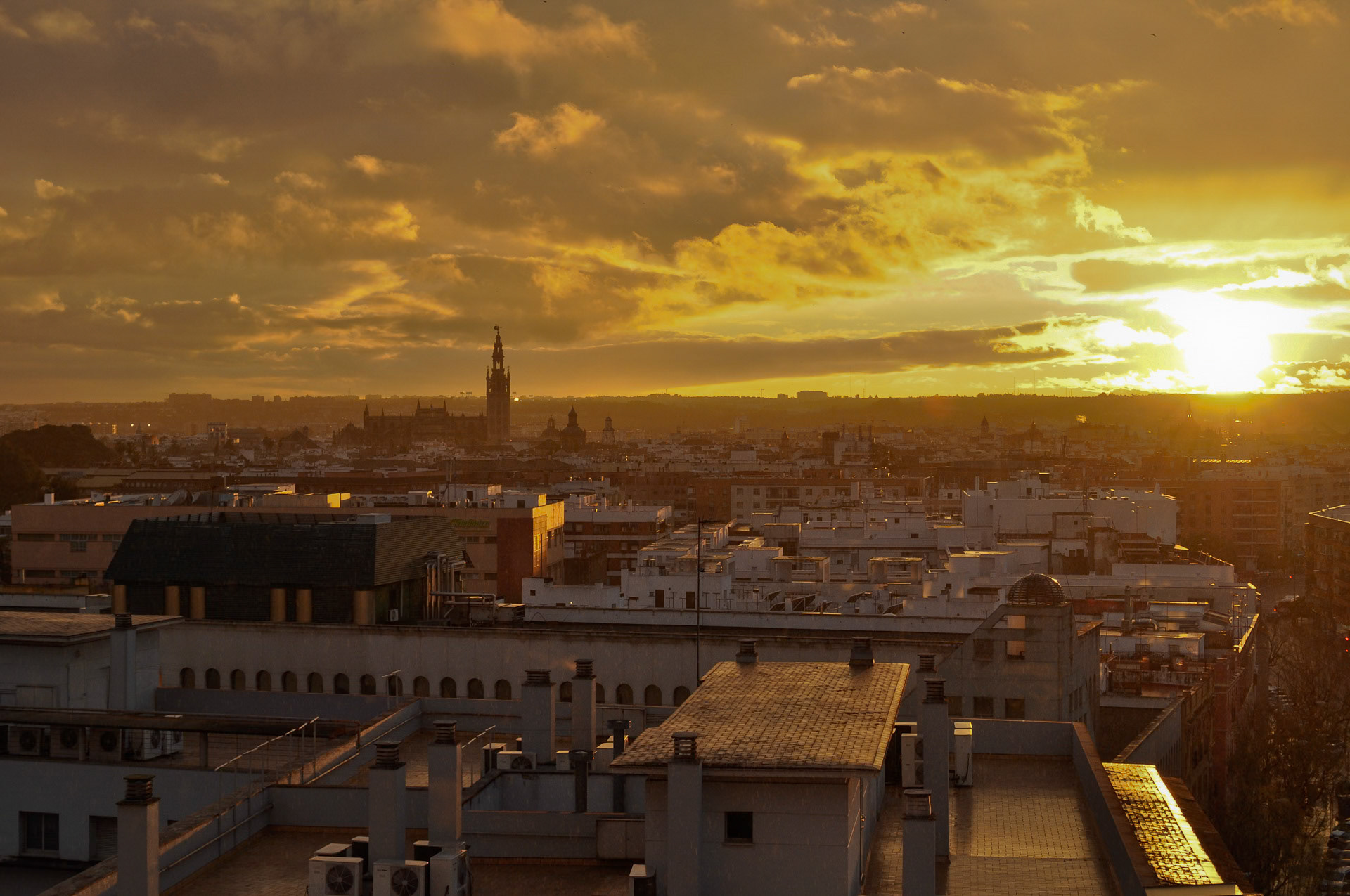 Puesta de sol en Sevilla