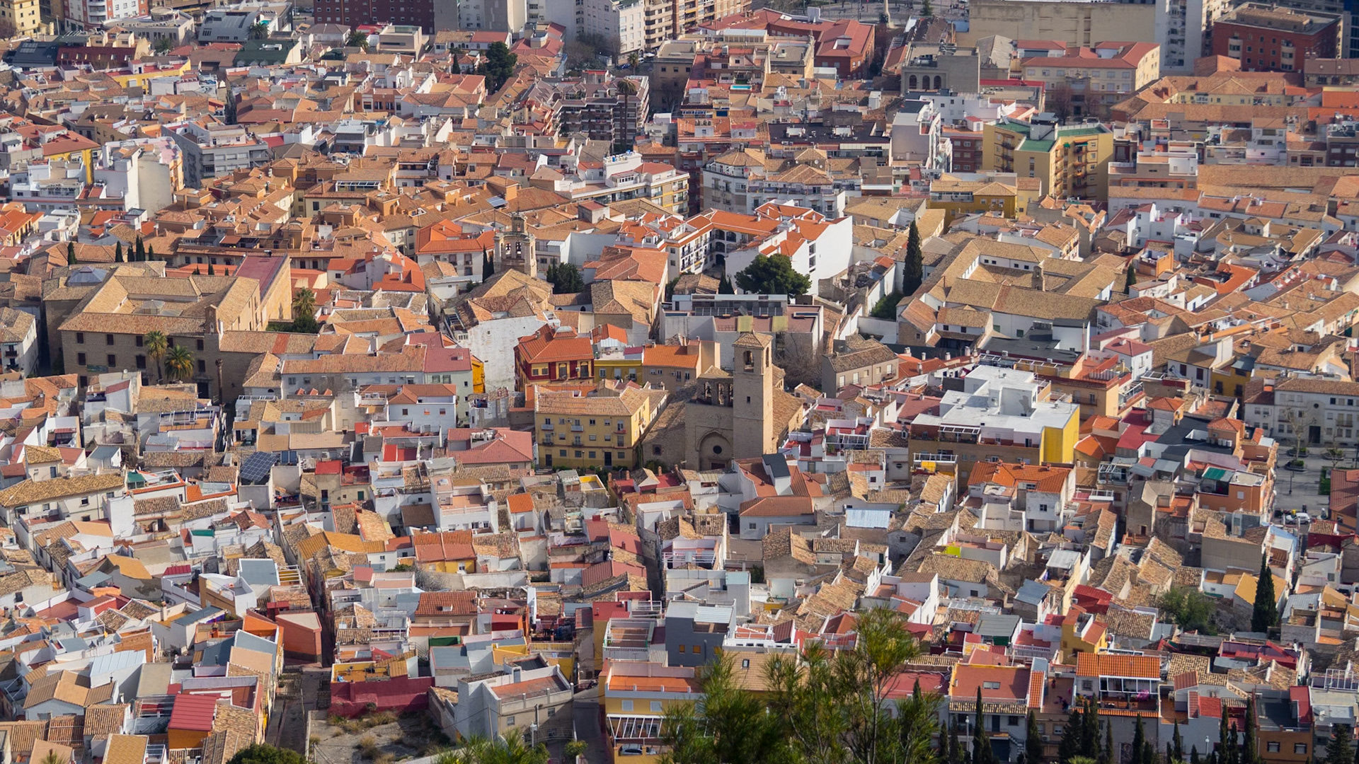Jaén. Palacio de Villardompardo. Baños árabes desdel el Castillo de Santa Catalina
