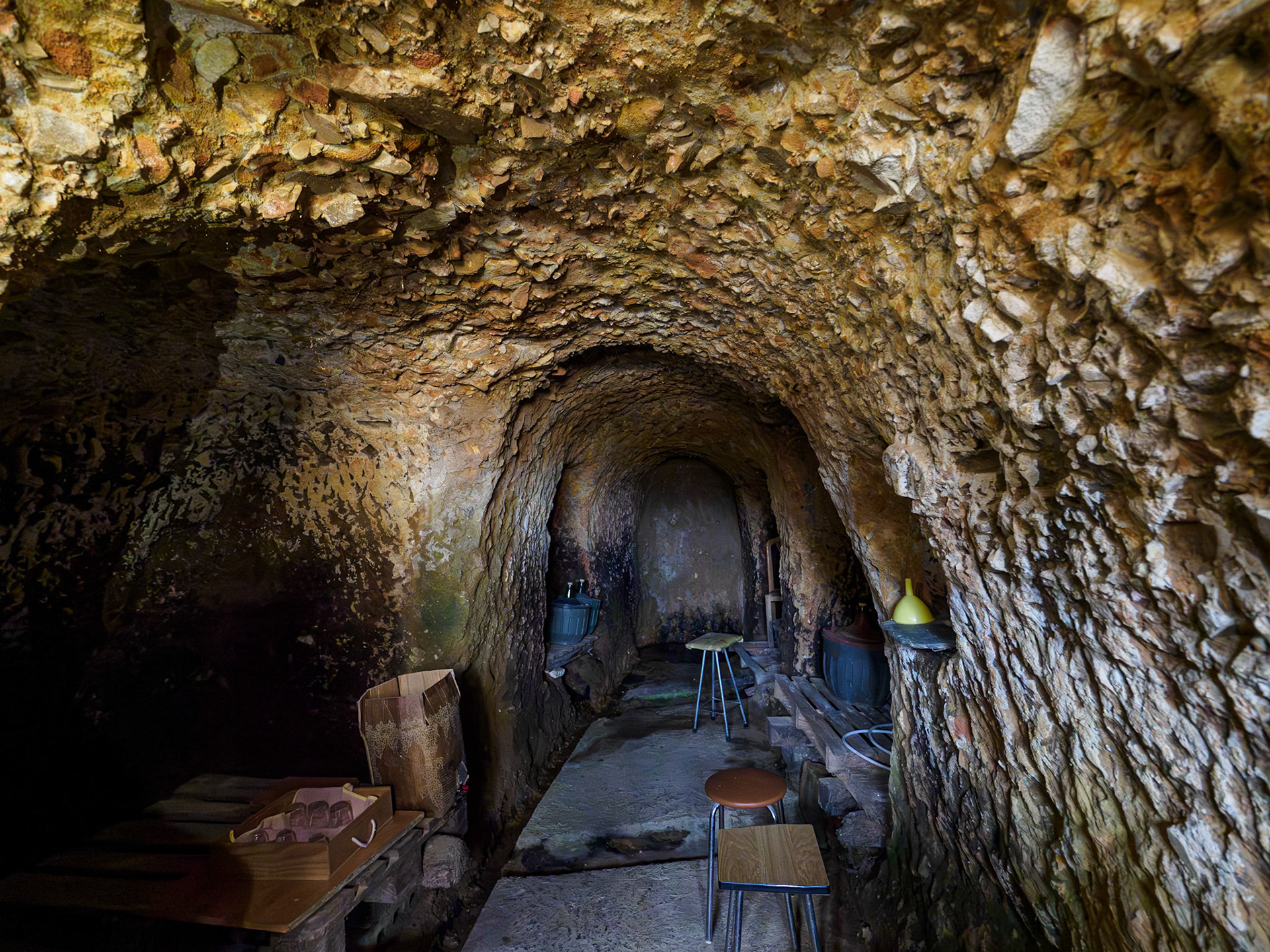 Cueva-Bodega de Tedejo