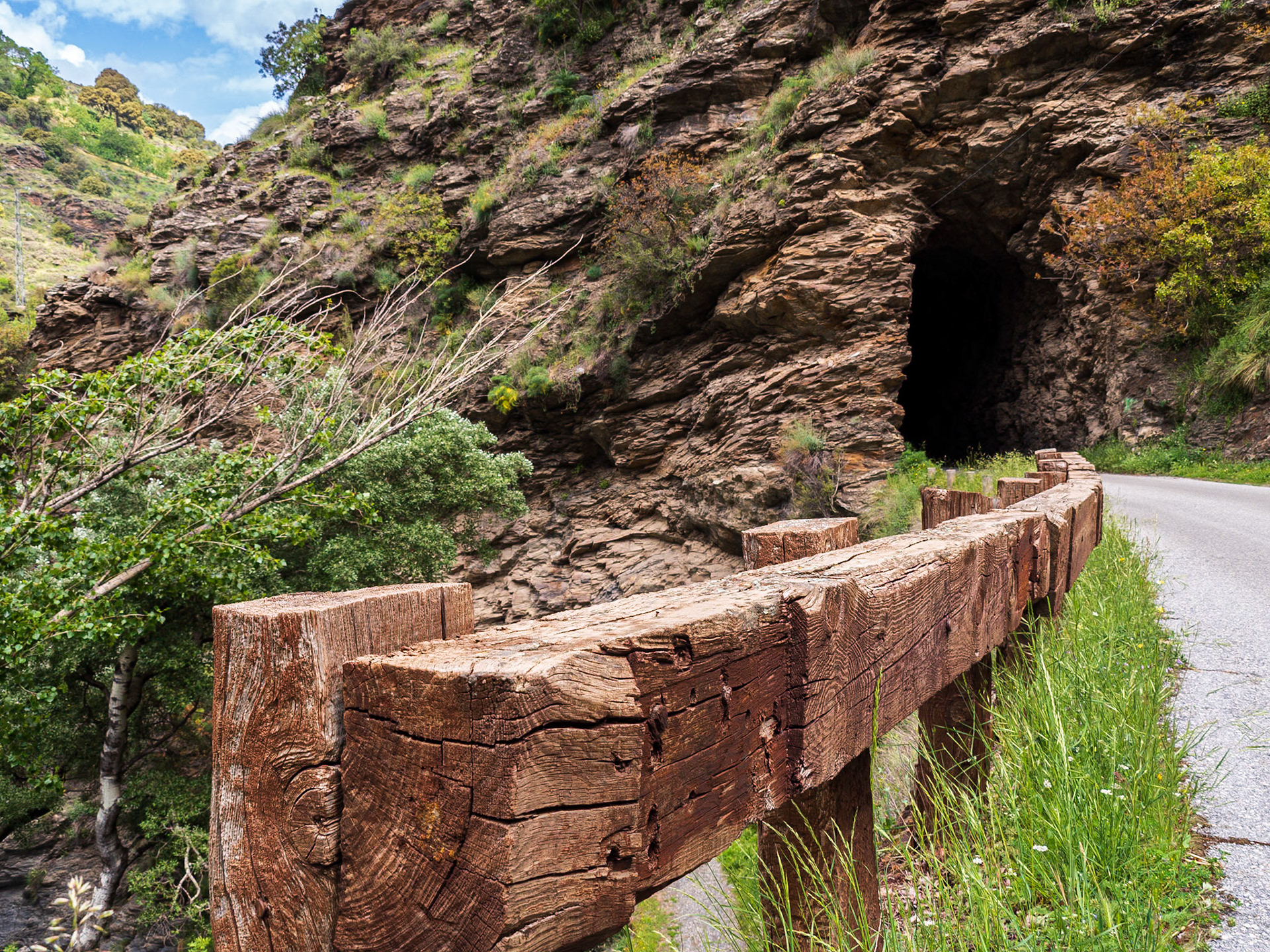 Sendero del Charcón. Güejar Sierra