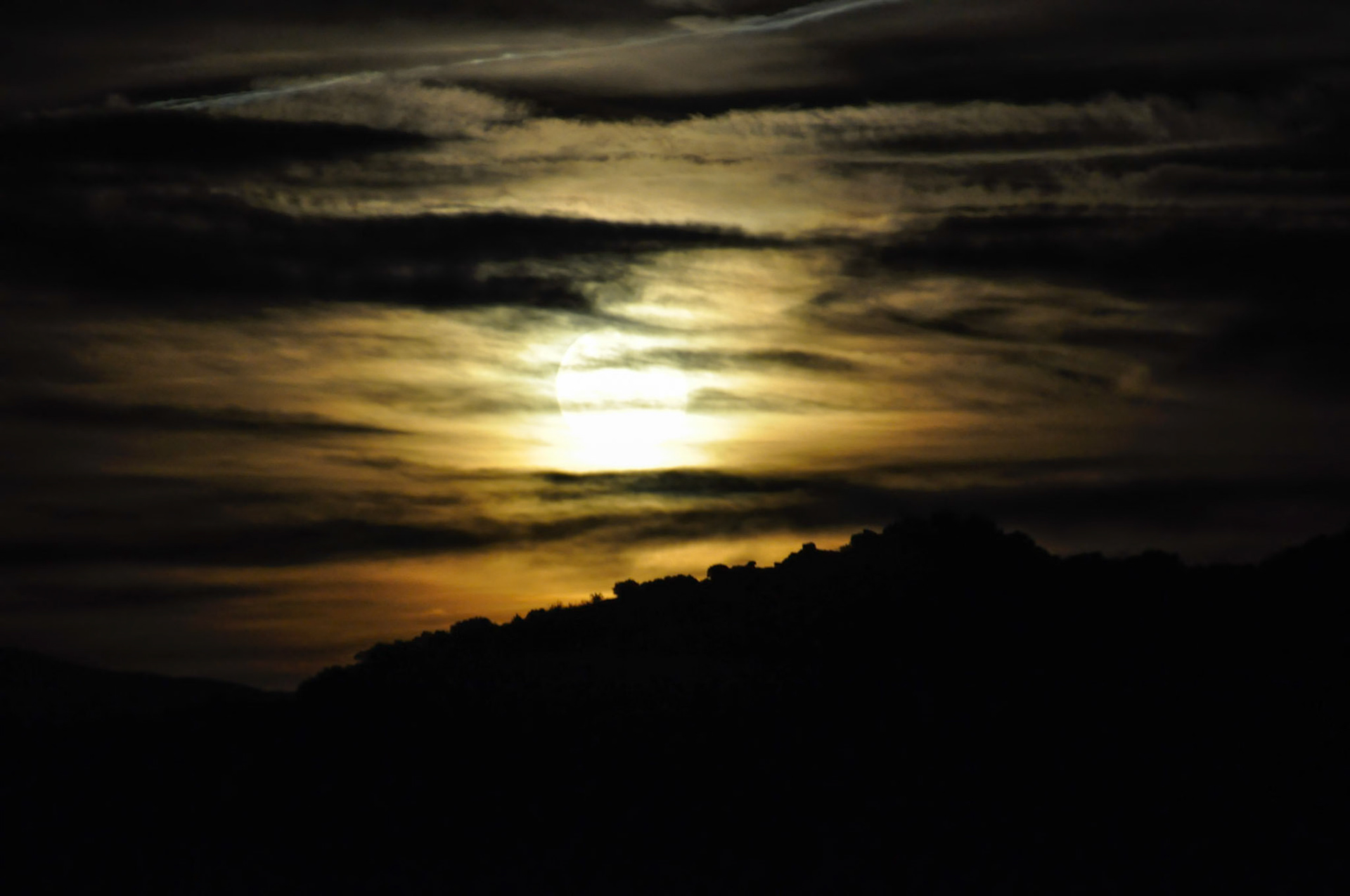 Luna en Zagrilla Baja