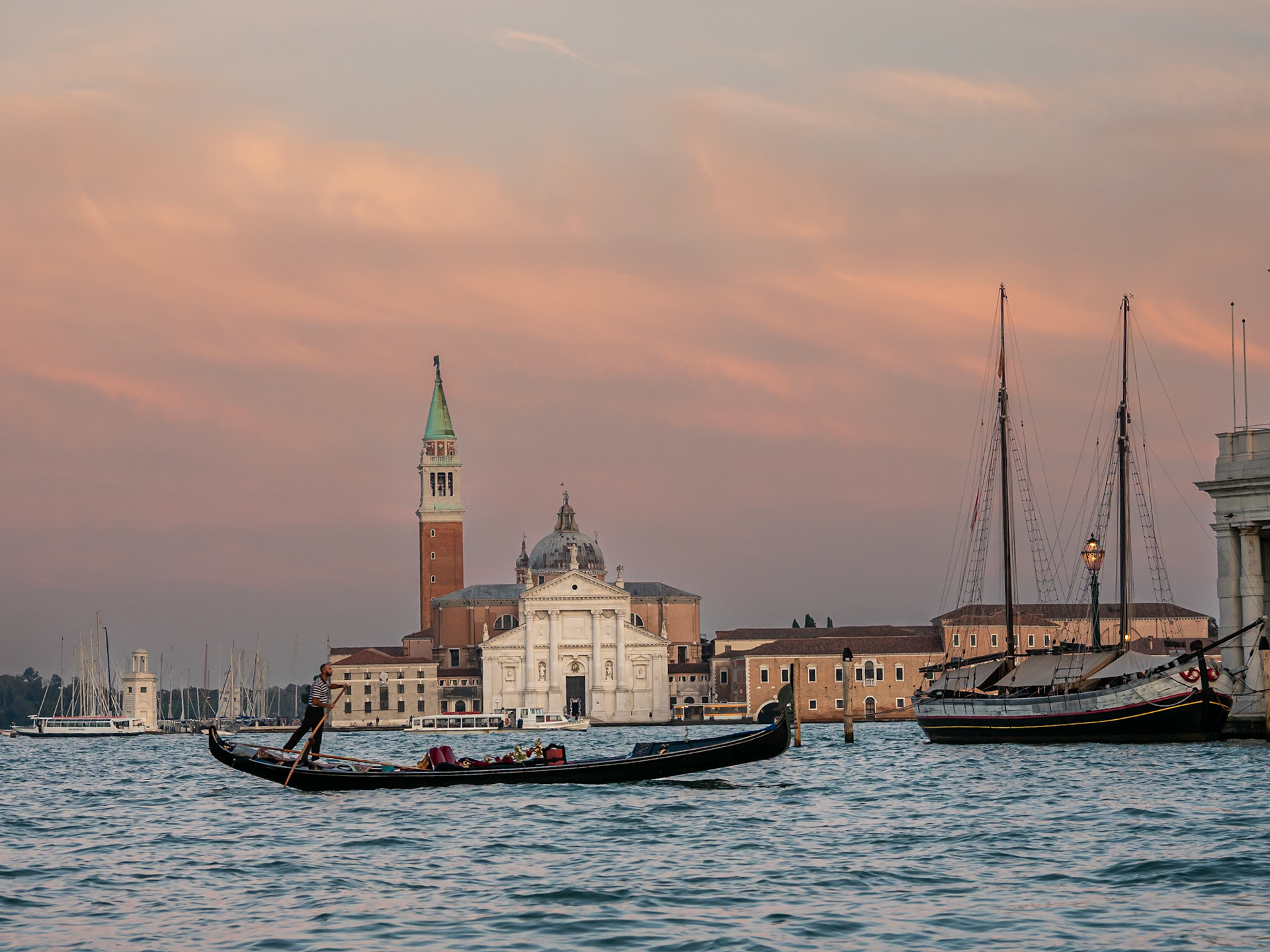 Paseo en Góndola. San Giogio Maggiore