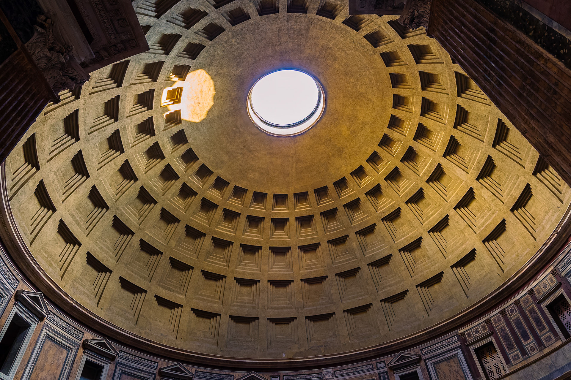 Cúpula Panteón de Agripa. Roma