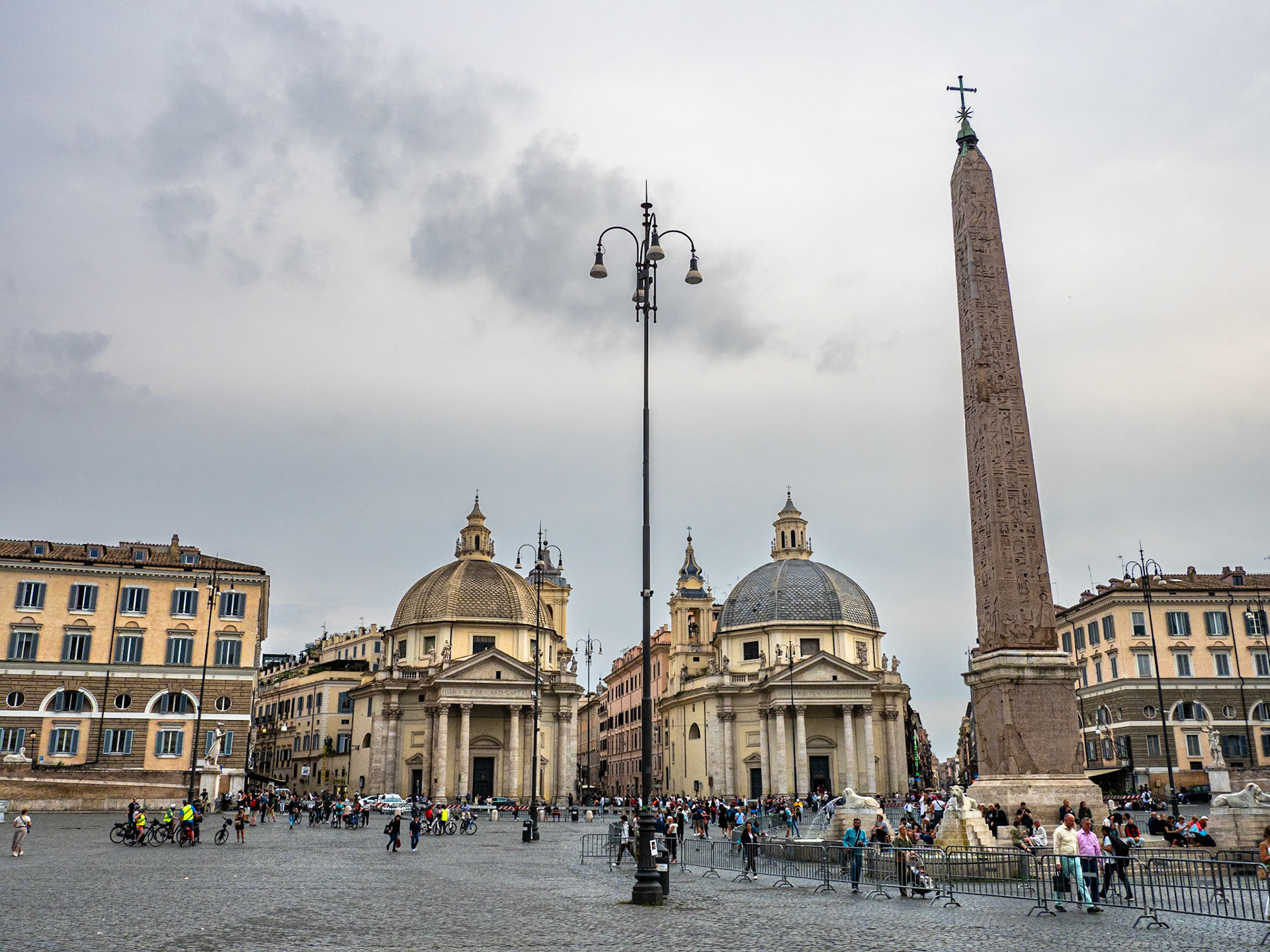 Plaza del Popolo. Roma