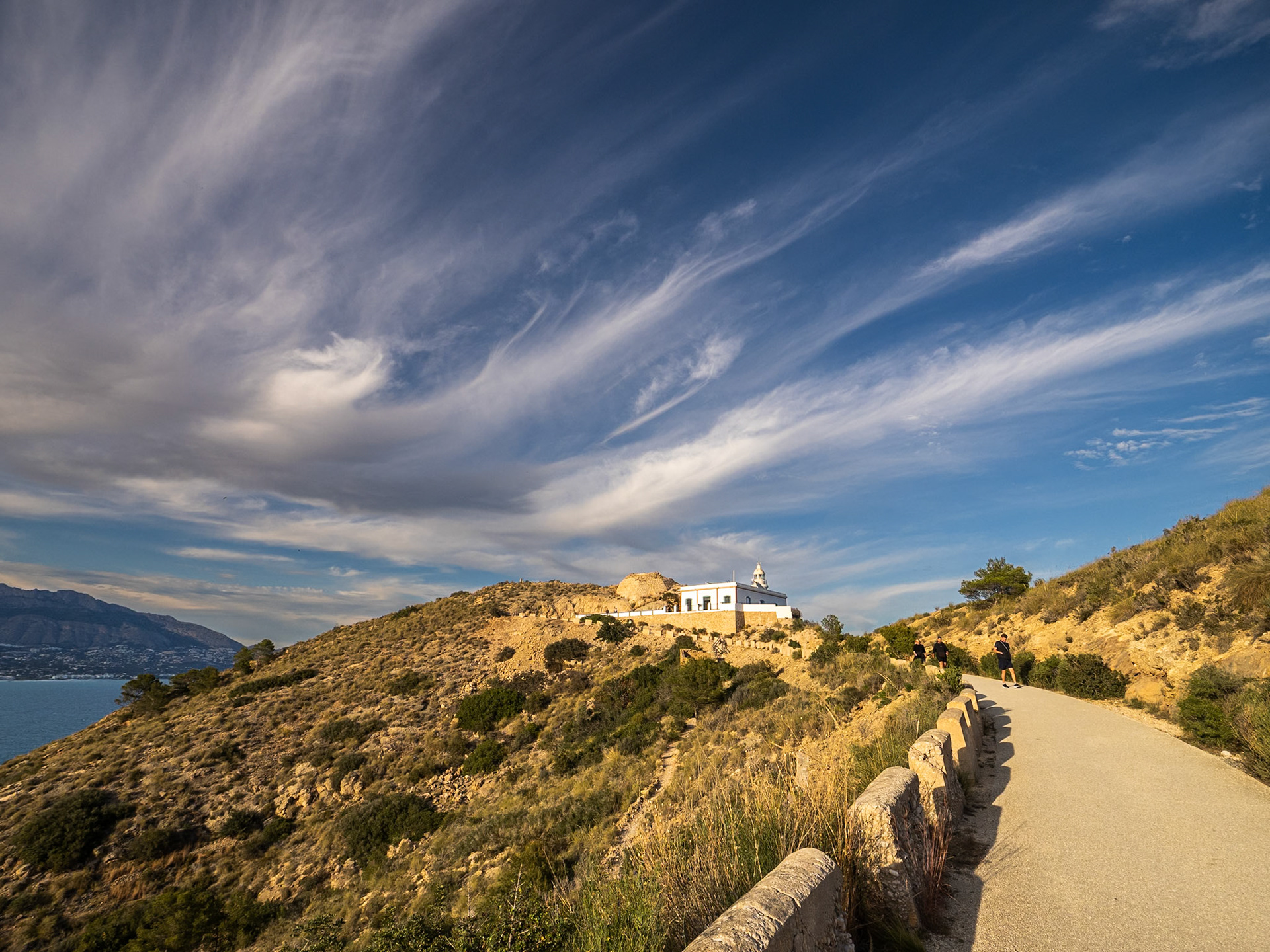 Ruta al Faro de Albir