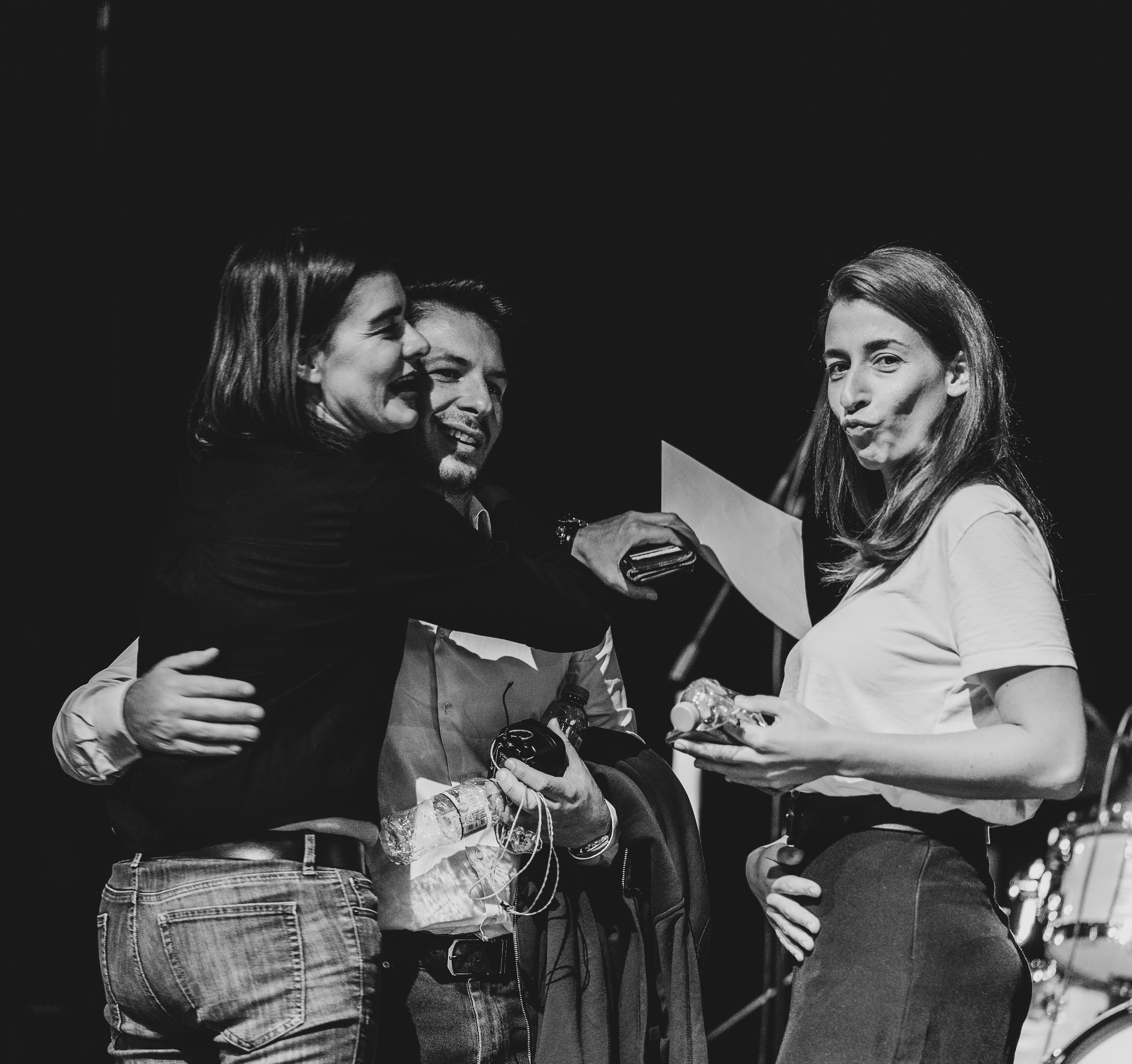 George Perris - Mariza Rizou - Pavlina Voulgaraki ©️ Soula Apostolaki