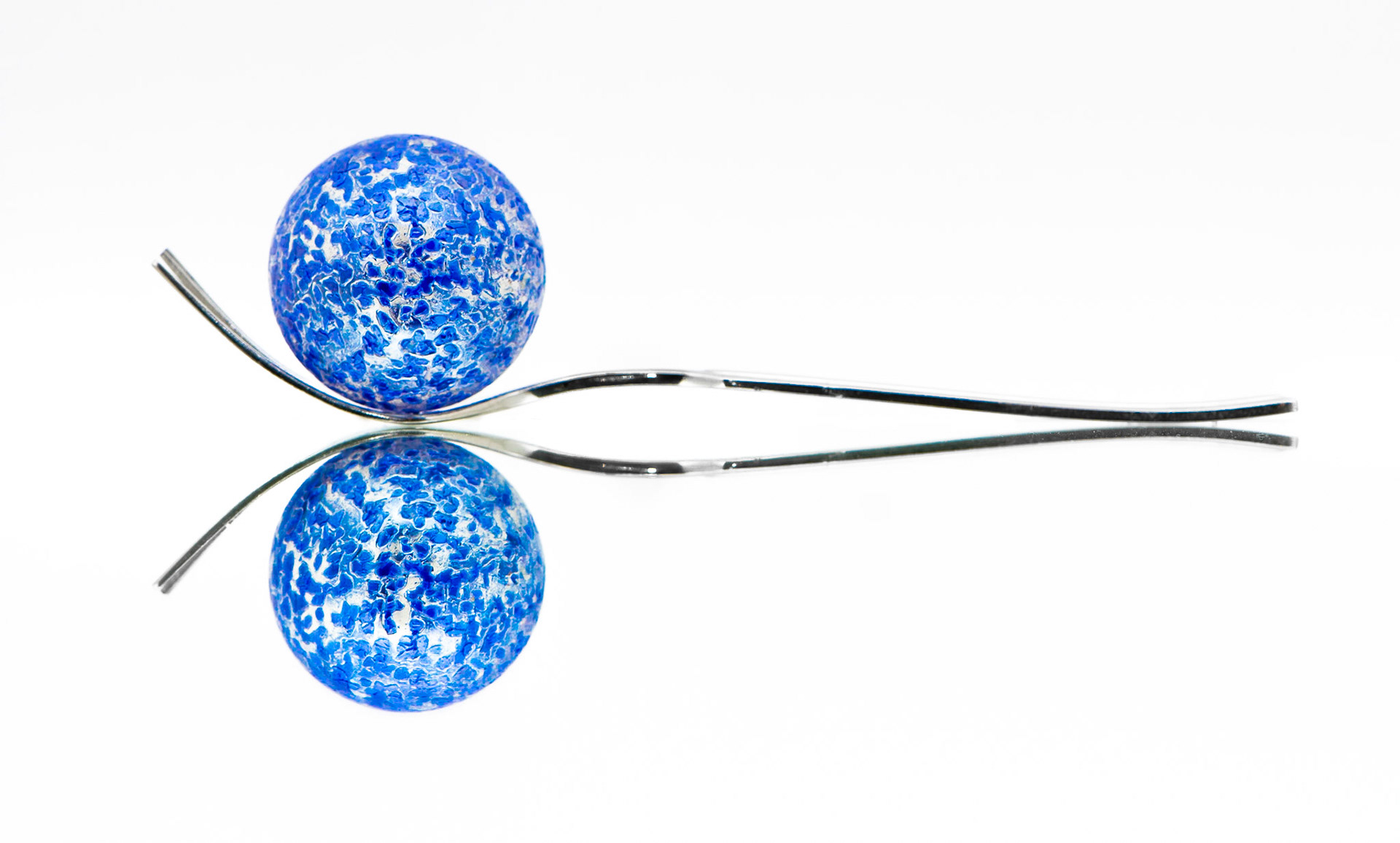 "Mirror reflection II"