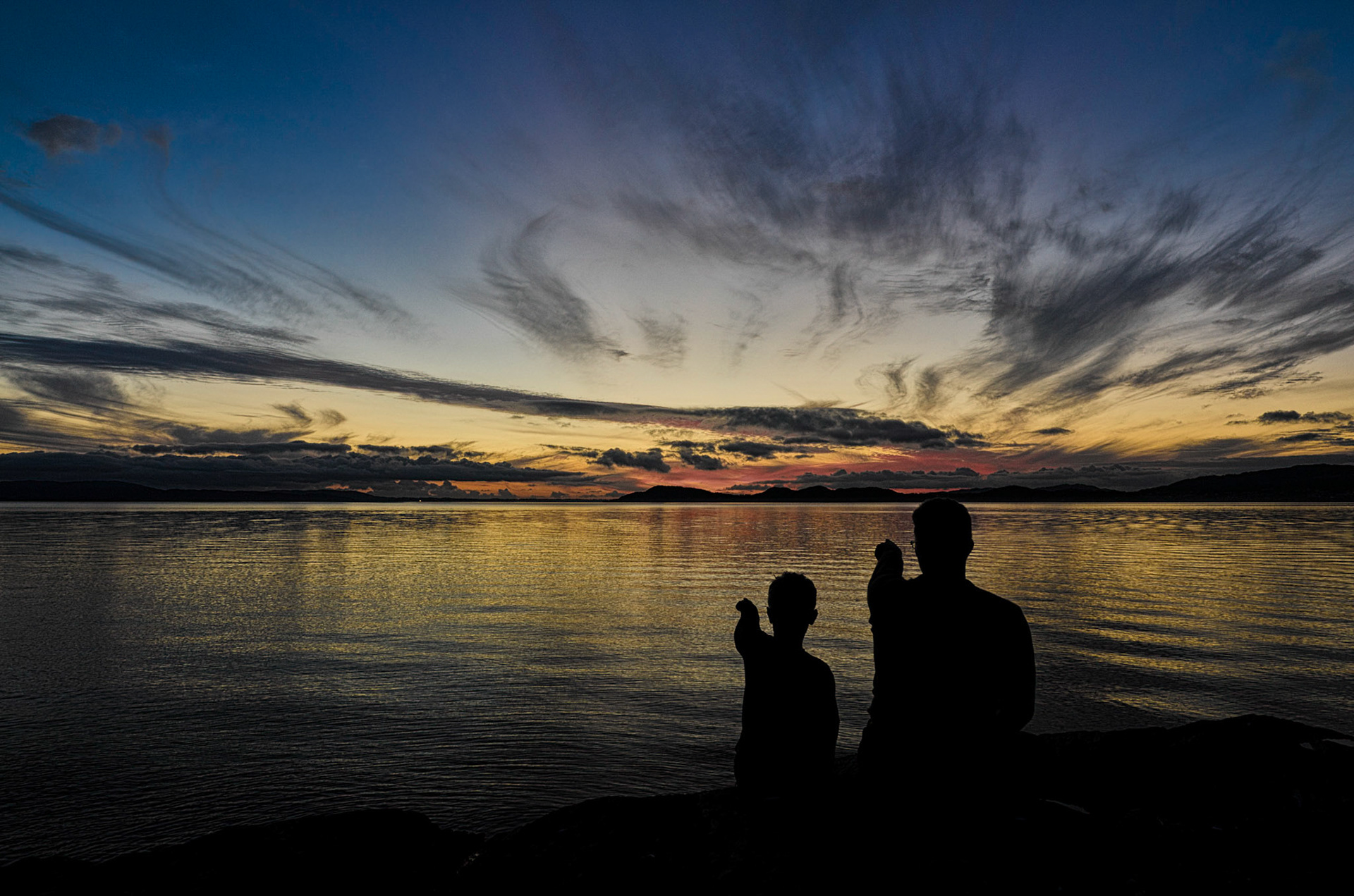 Father and son talks about skyes