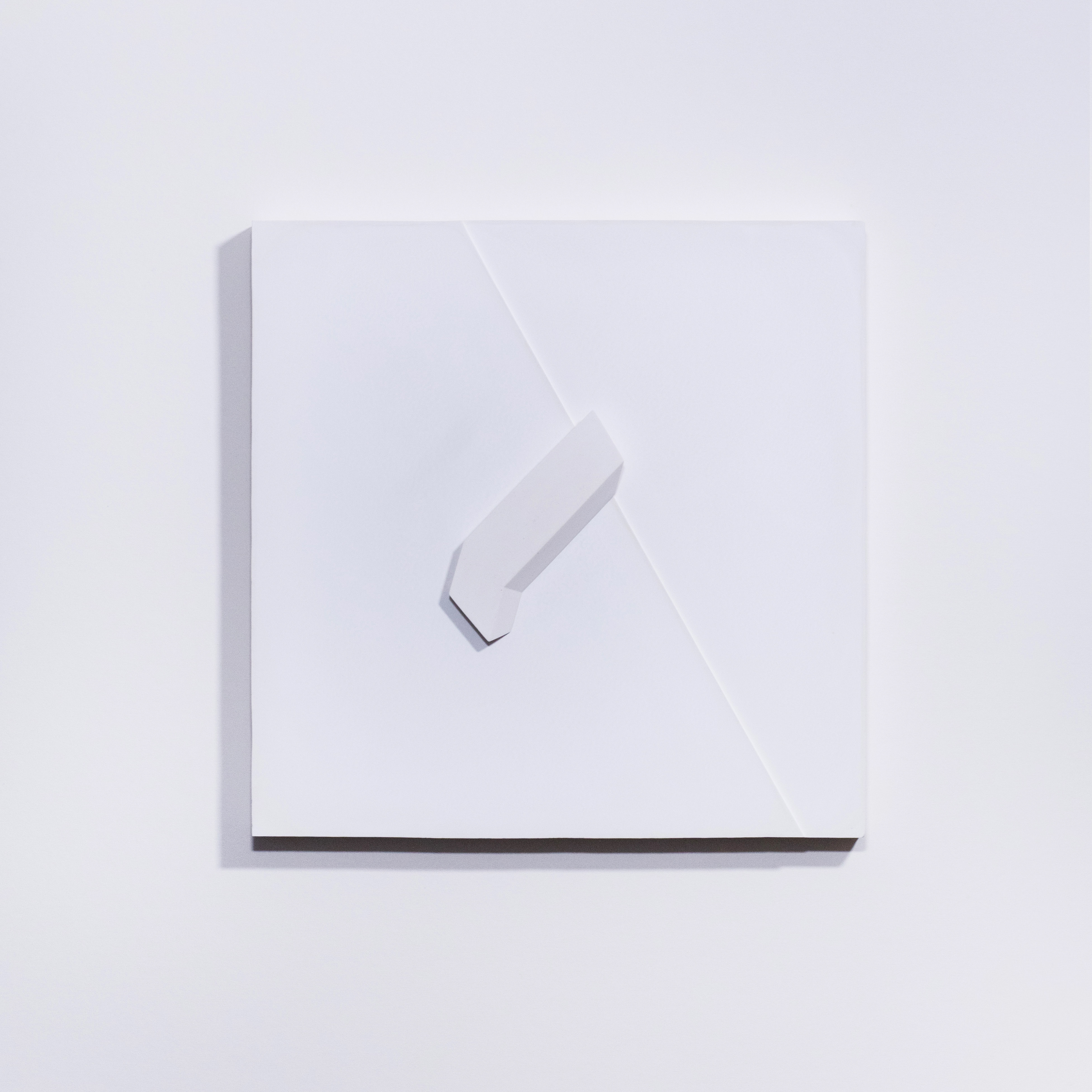 1DS, plaster, 26.5 x 26.5 cm, available