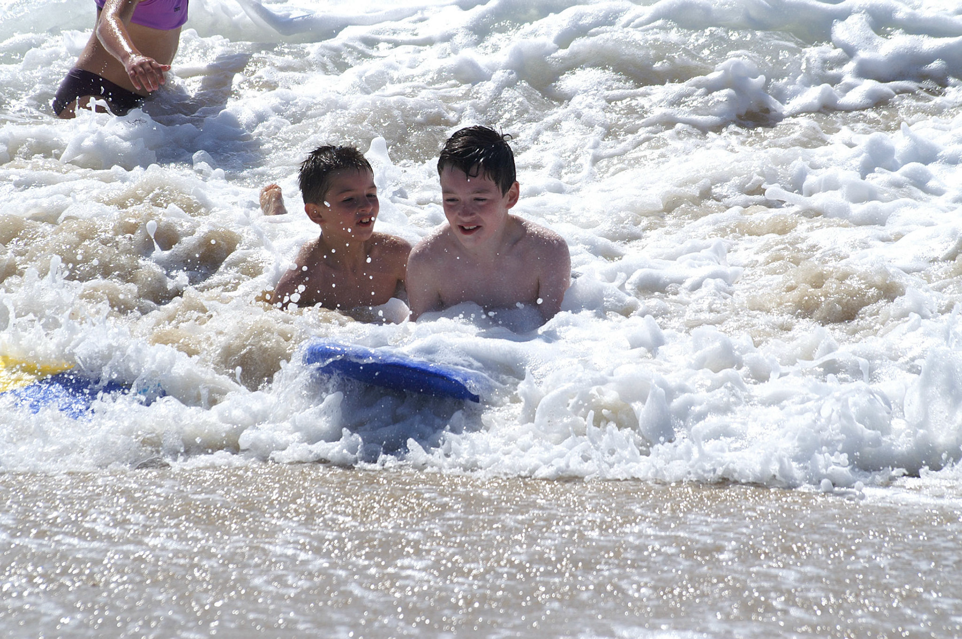 KONICA MINOLTA DIGITAL CAMERA