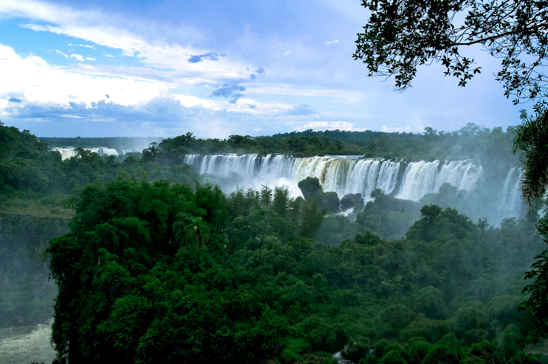 KONICA MINOLTA DIGITAL CAMERA