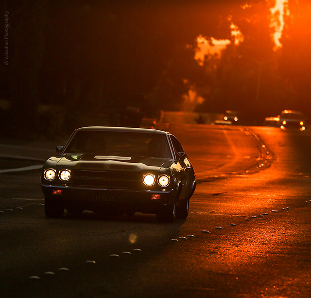 Sunset cruise, classic car, cruising