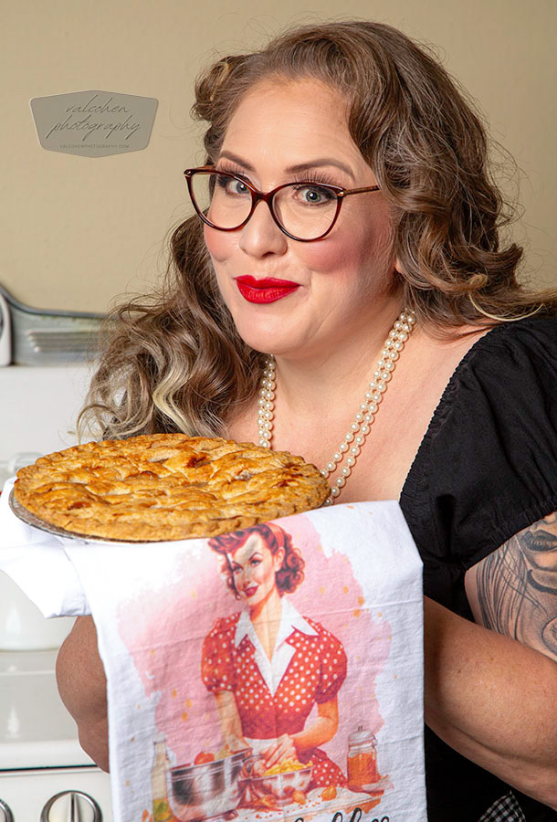 Pinup, Pie, Vintage Kitchen