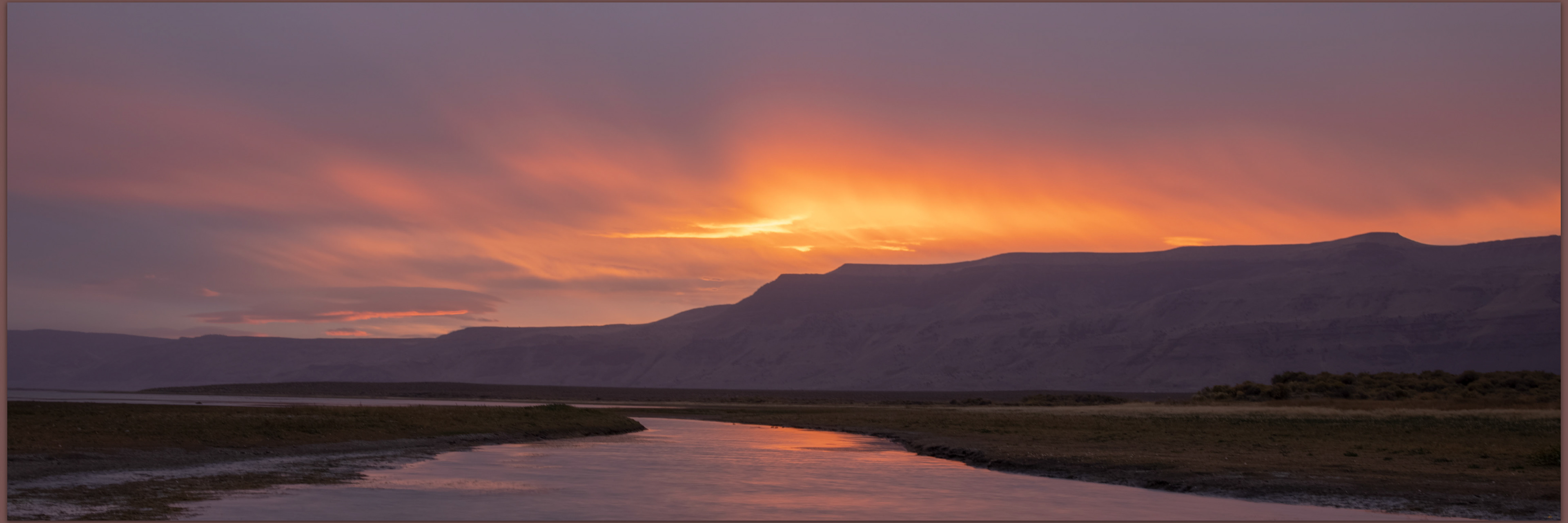 Poker Jim morning. Warner Valley, Great Basin Desert, OR, USA