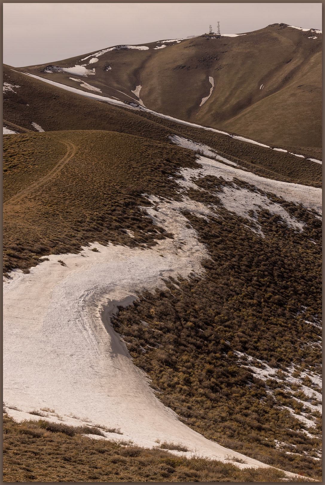 New Pass approach. Circuitous ridge walk toward the high point, New Pass Range, Great Basin Desert, Nevada