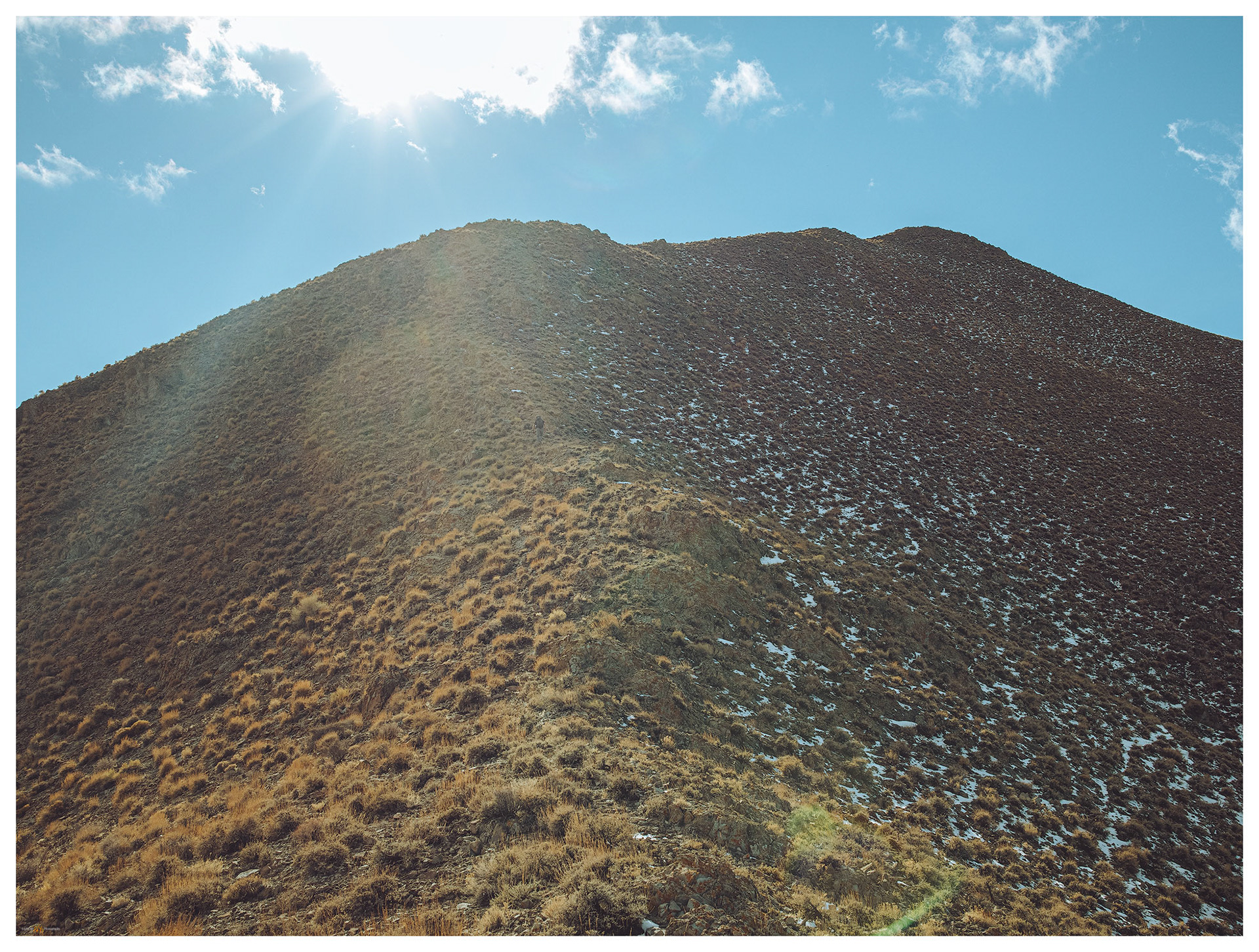 Summit ridge to Mount Anna