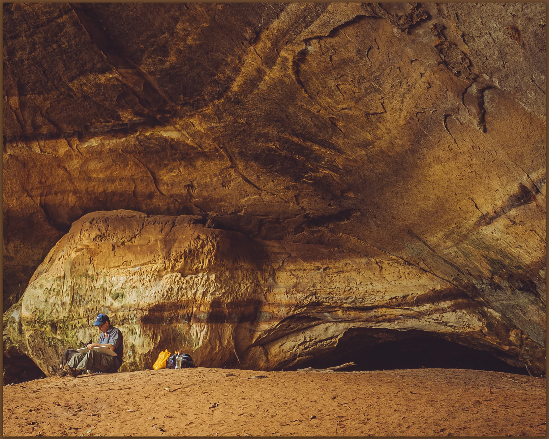 Dave Schmitt begins mapping the interior of WOW Shelter, Carnow Area, Central African Republic