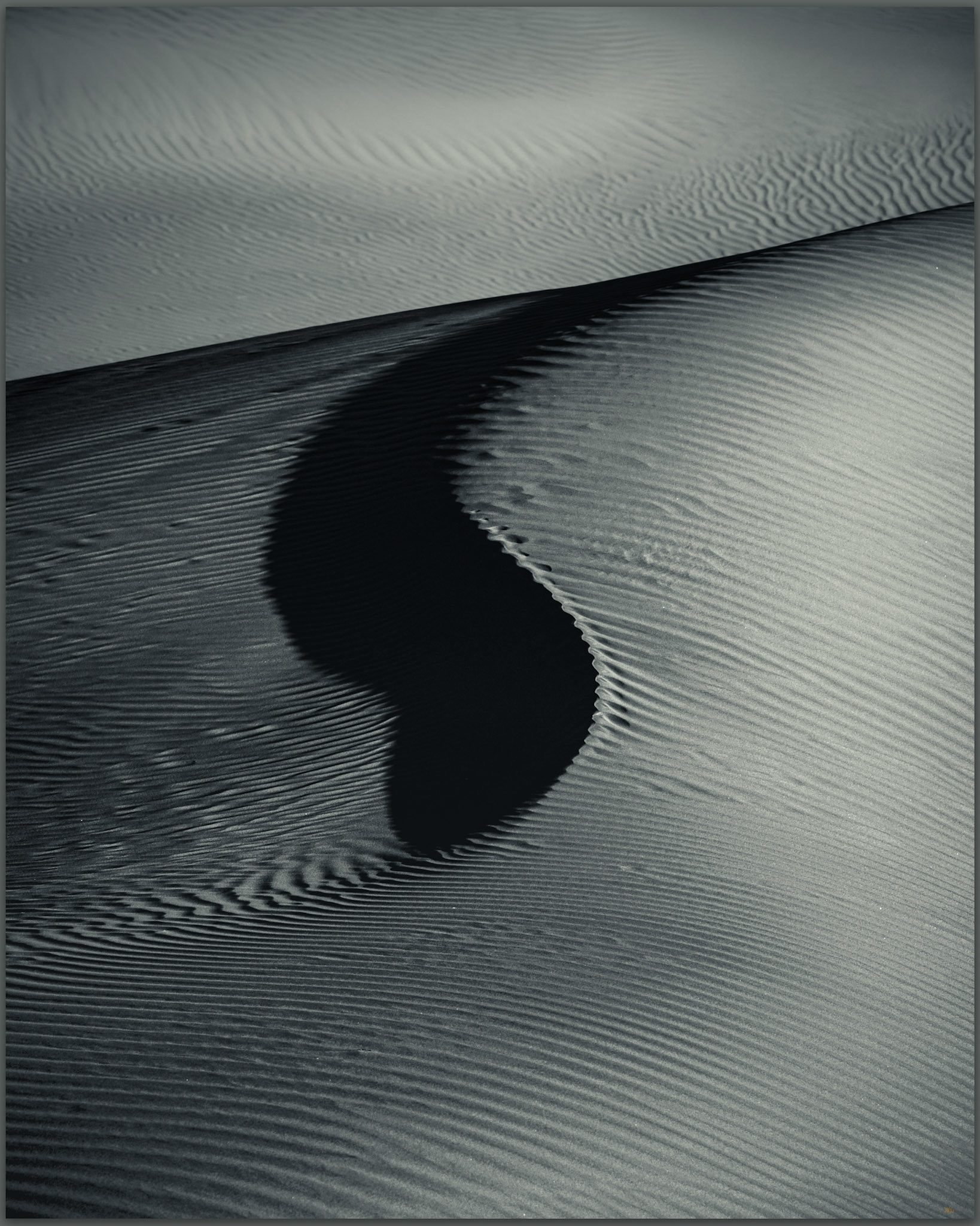 Balance. Mesquite dunes, Death Valley National Park, CA, USA