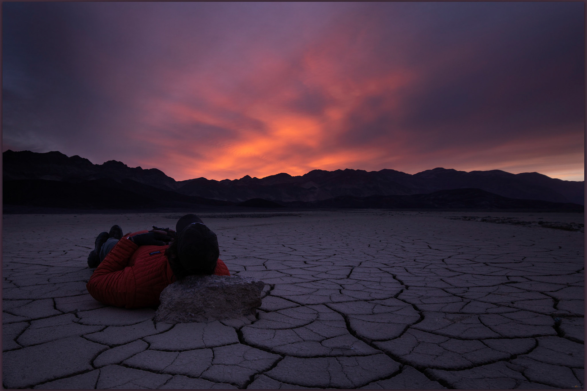 Pre-dawn rest, Death Valley, CA, USA