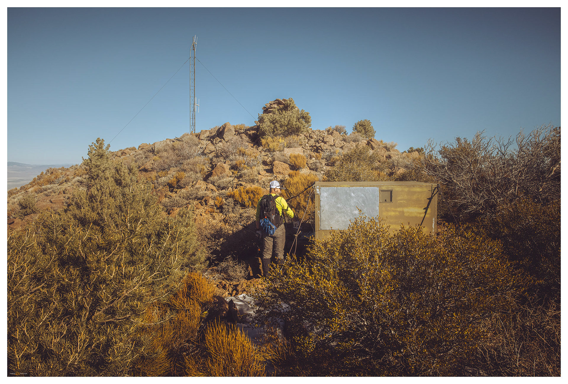 Battery storage for the 1960s repeater or receiver -- maybe a game-tracking station?