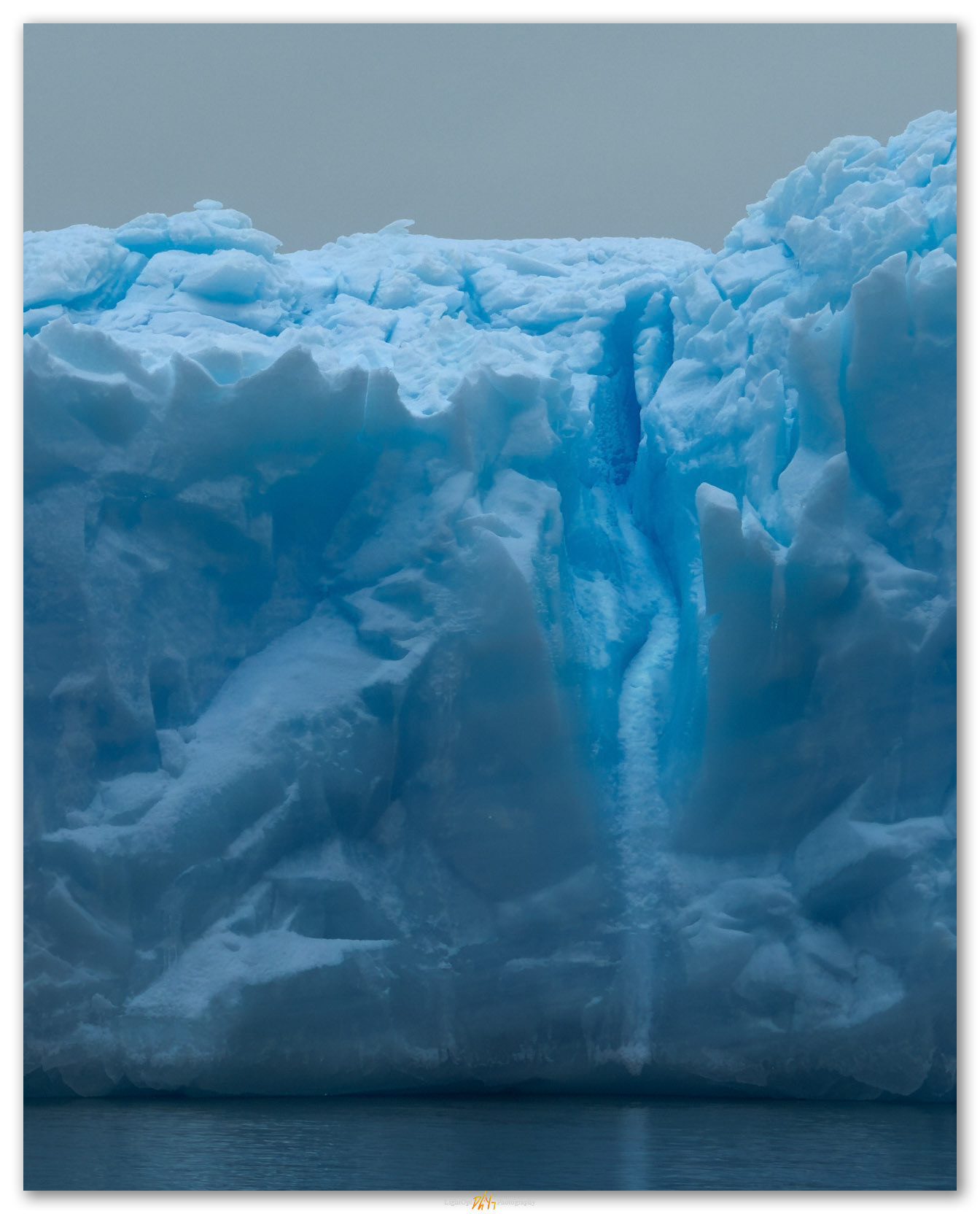 Sensuosity. Lost in the ice of the Antarctic Peninsula.