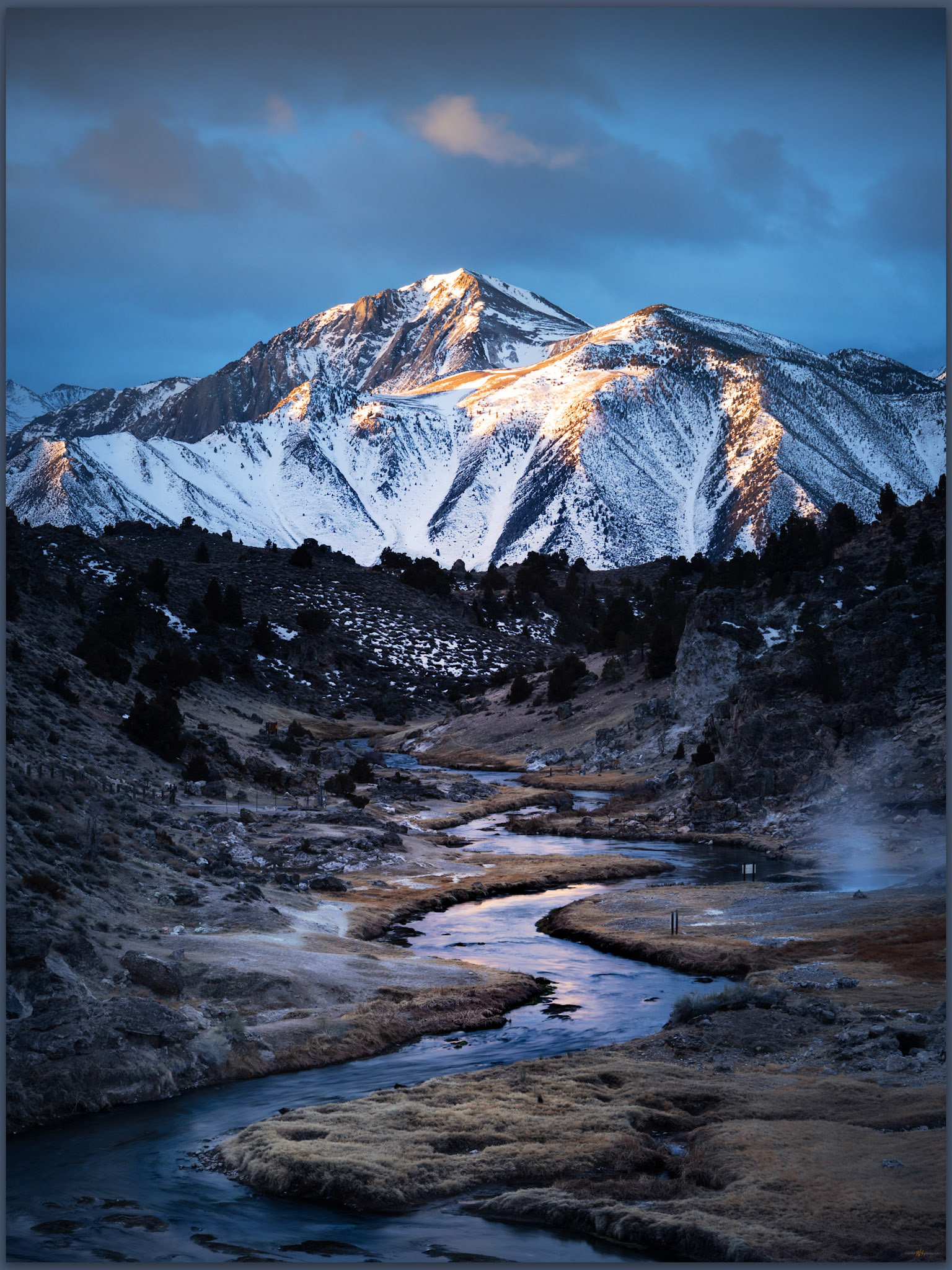 Hot Creek rise. First light at the local icon, Hot Creek, Eastern Siera, CA, USA
