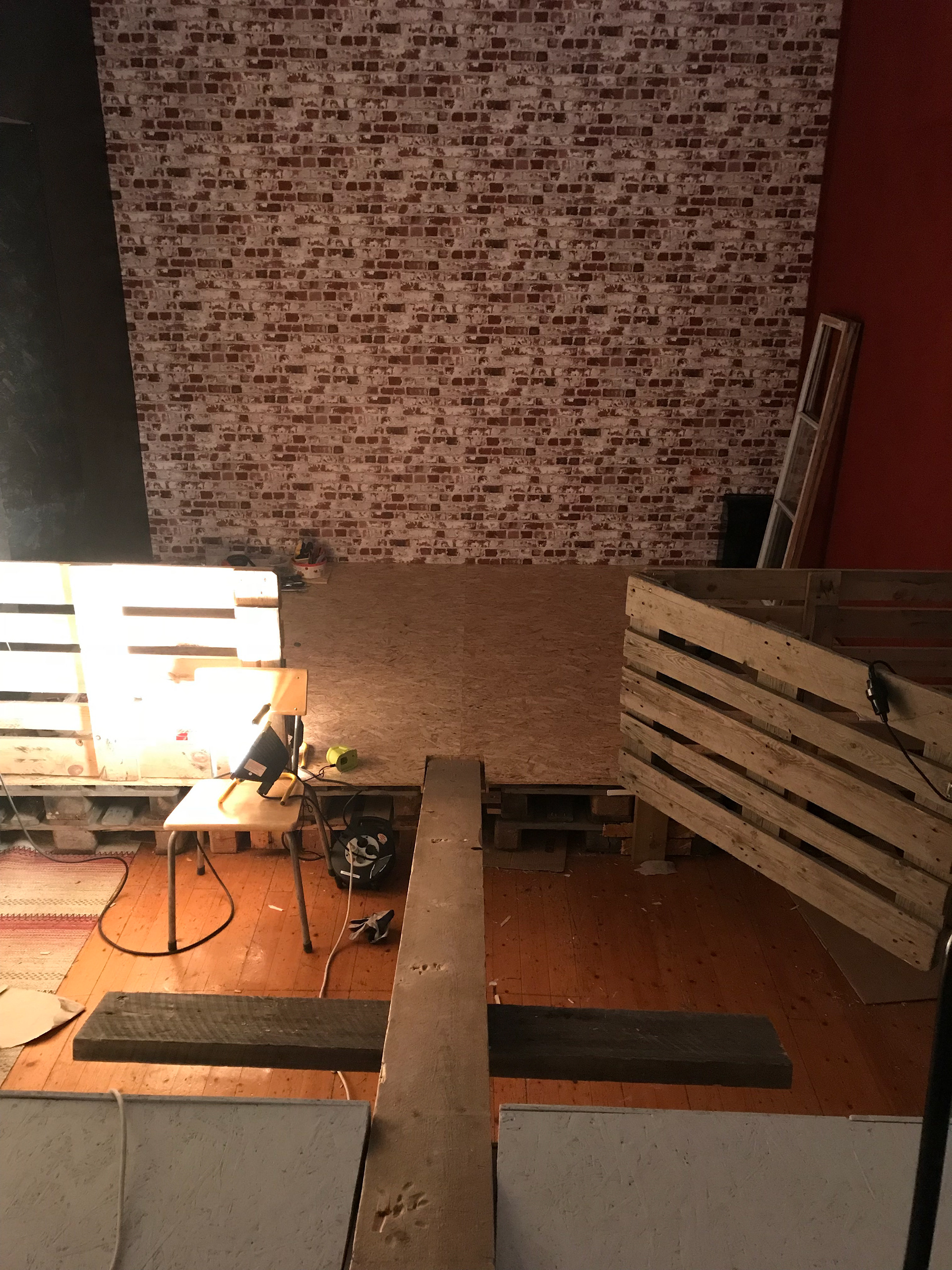 Use the cross to exit the room.