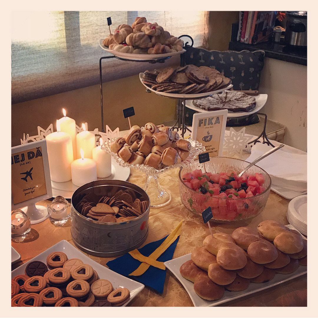 Signs, buntings and desserts