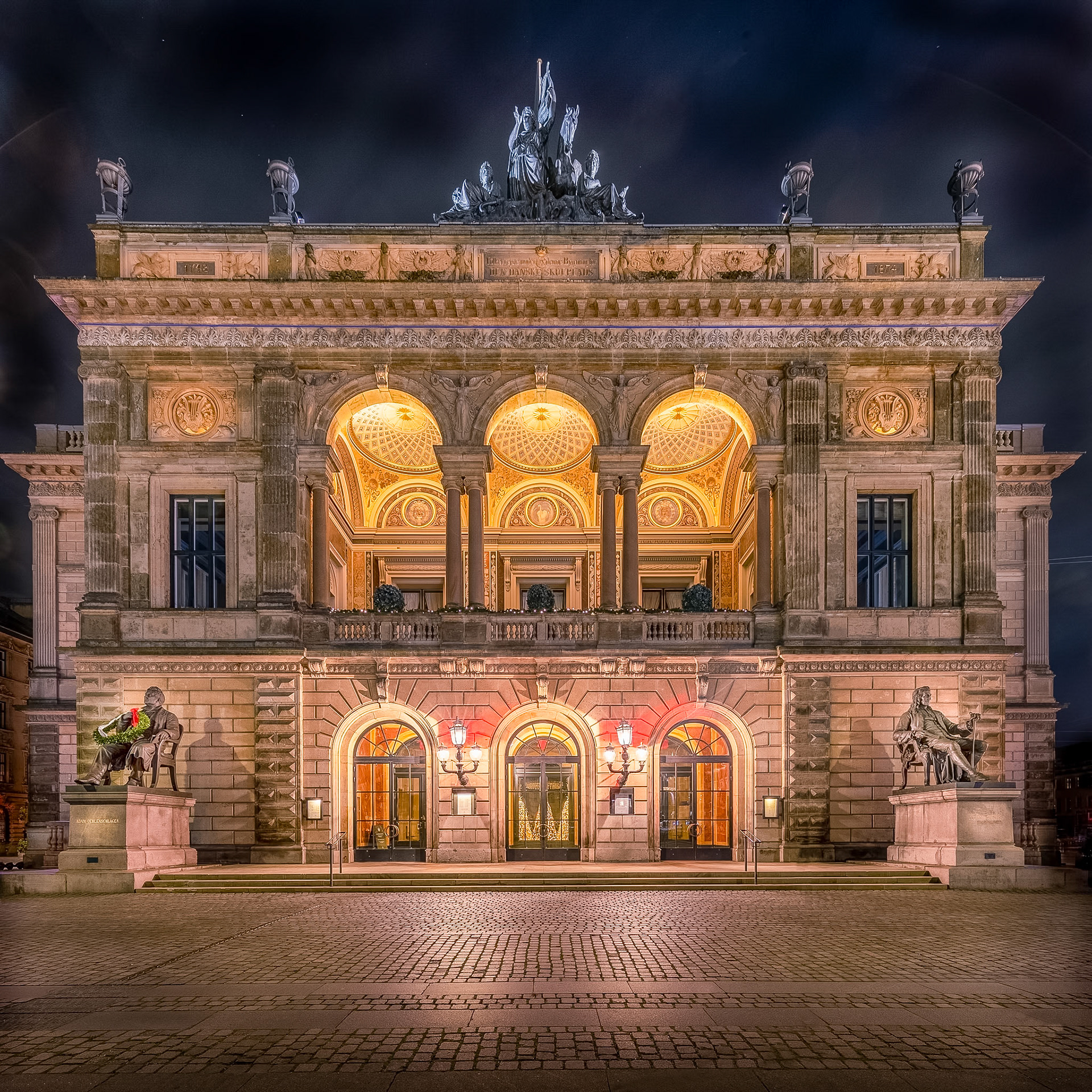 Det Kongelige Teater er et dansk teater, der siden 1748 har ligget på Kongens Nytorv i København. Først som kongens og siden hele landets scene. Det var bemærkelsesværdigt at have alle fire kunstarter: skuespil, opera, ballet og orkester i samme hus.