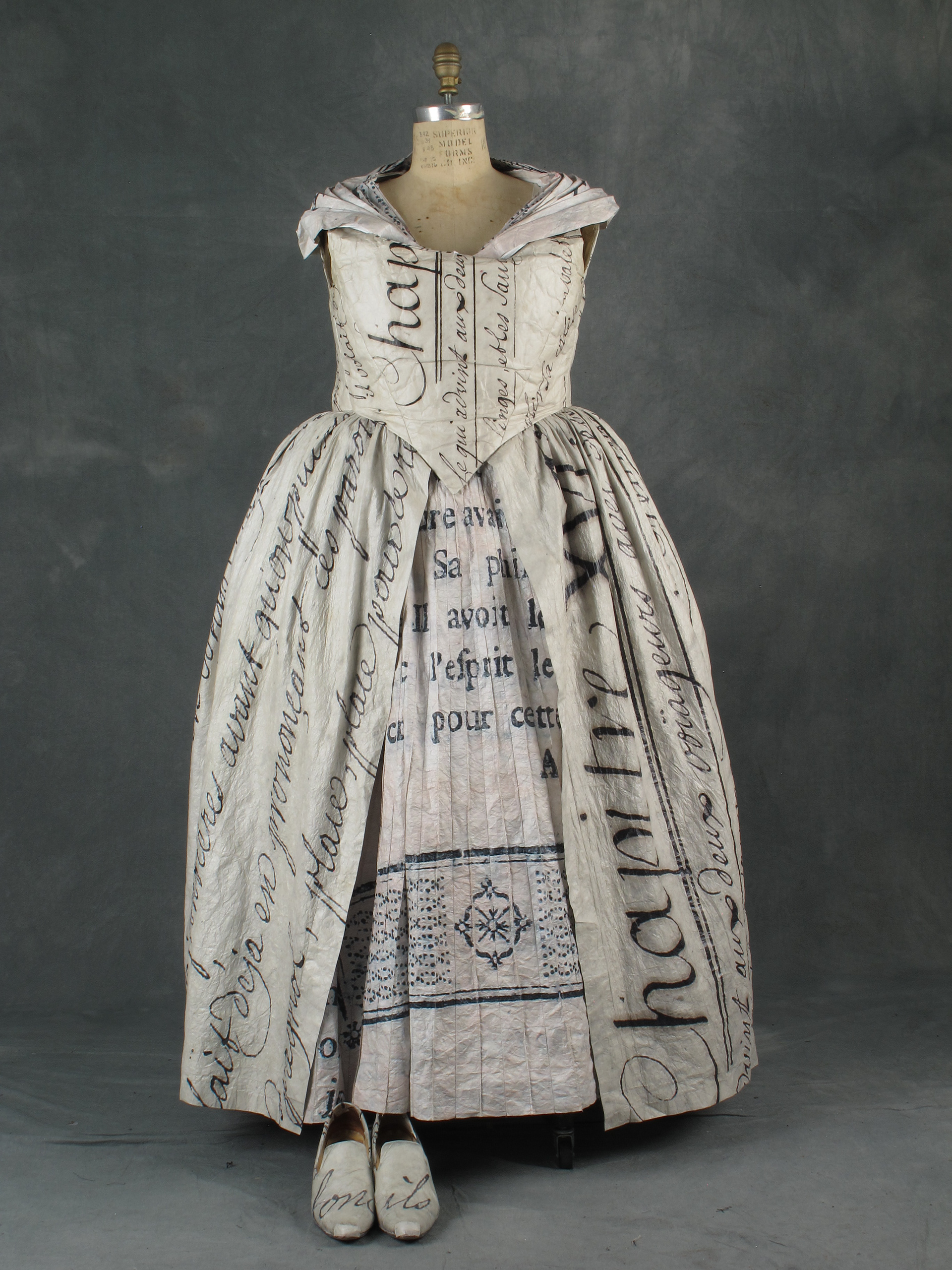 2018 Candide, Costume Design: Laurent Pelly