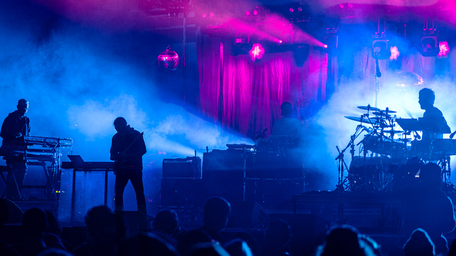 STS9
