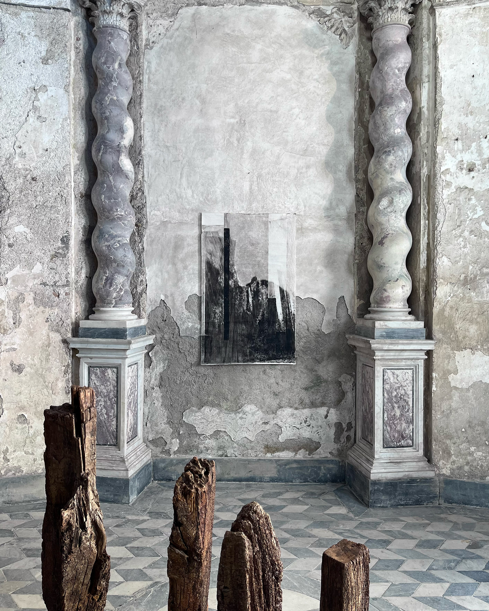 Japanese rice paper. Galleria d'arte Pietrasanta. Современная скульптура. Современная скульптура дерево. Анжелика Лебедева художница. Молодое современное искусство. Современное искусство италия. Современнное искусство. Arte contemporanea Pietrasanta. Sculture in legno. Scultura contemporanea in legno. Cappella Marchi Seravezza. Lorenzo Belli curatore. Scultura contemporanea. Contemporary sculpture. Arte contemporanea. Contemporary art. Installation art. Installazione contemporanea. Opere su carta. Works on paper. Anzhelika Lebedeva artist. Anzhelika Lebedeva. Anzhelika Lebedeva Nostos Algos. Anzhelika Lebedeva Abandoned Roads. Contemporary drawing. Oil pastels drawing on rice paper. Disegno con i pastelli a olio su carta di riso. Carta di riso disegno. Rice paper drawing. Japanese paper large drawing. Installation in the ancient church. Installazione chiesa antica. Installazione chiesa sconsacrata. Toscana contemporanea. Galleria Continua. Abstract contemporary sculpture. Wood sculpture. Abstract landscape painting.