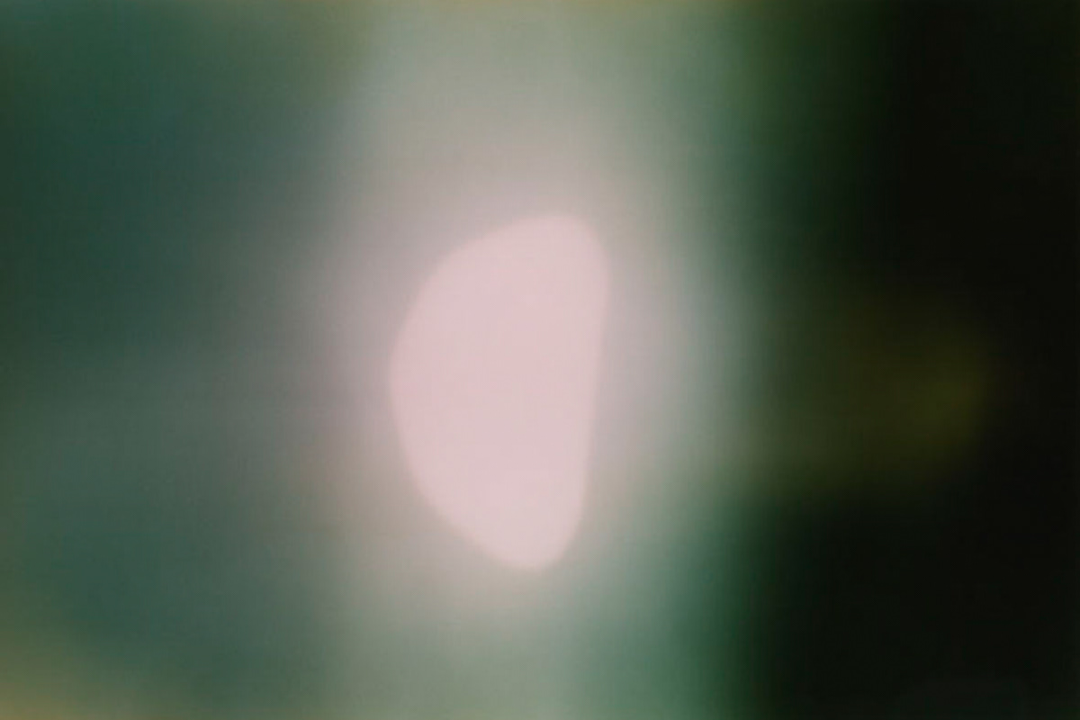 Luz. De la serie Nada que Tomar.