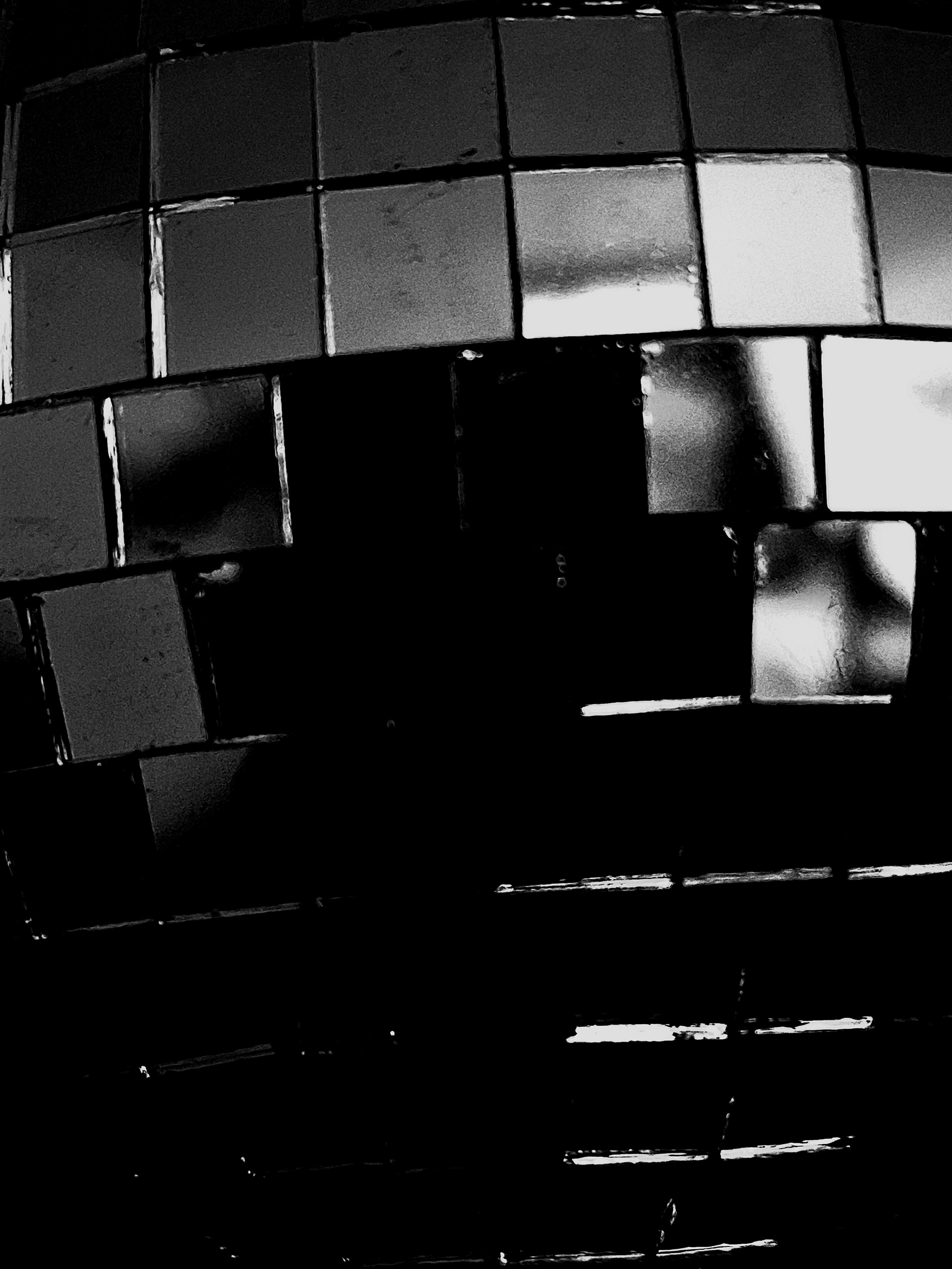 Mirrorball (by Julia Scharr)