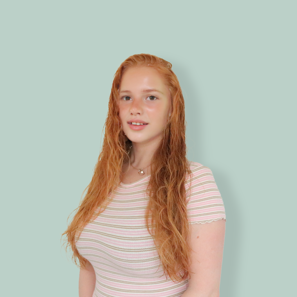 Alice Waterson (AI generated) Painter