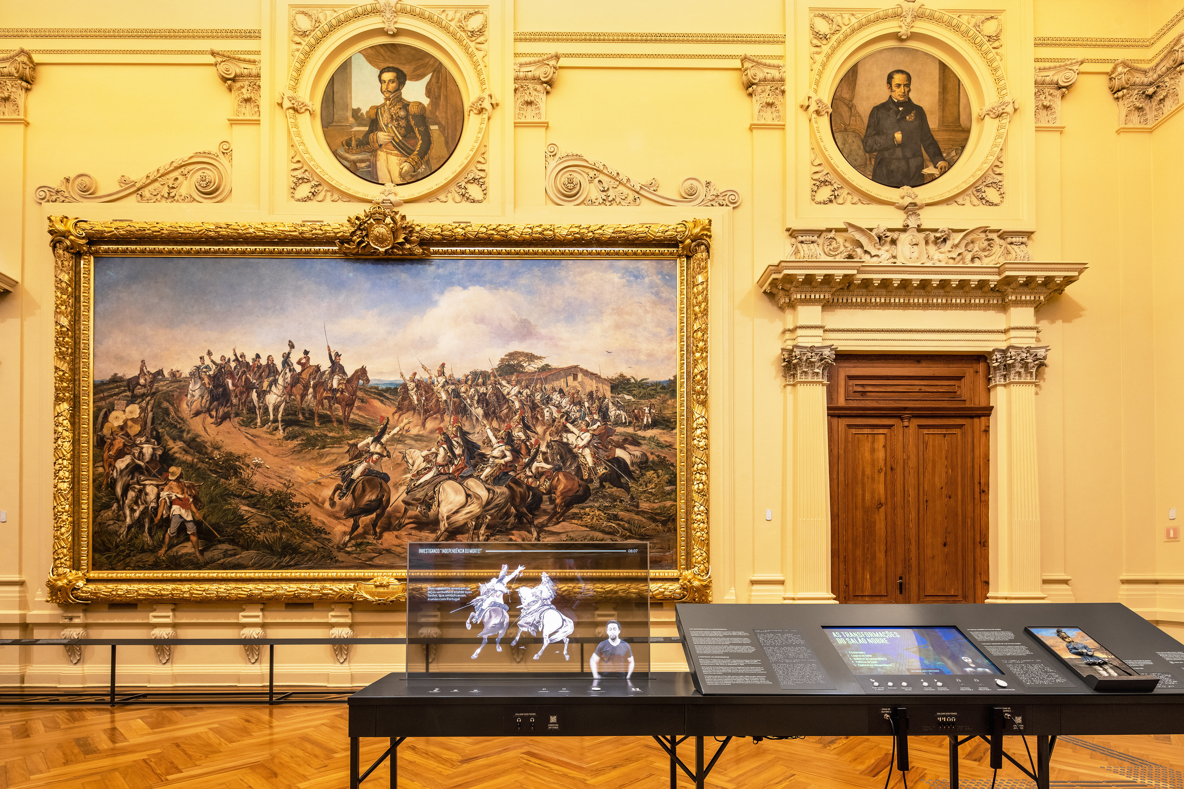 Exposição 02 - Uma história do Brasil - Salão Nobre
