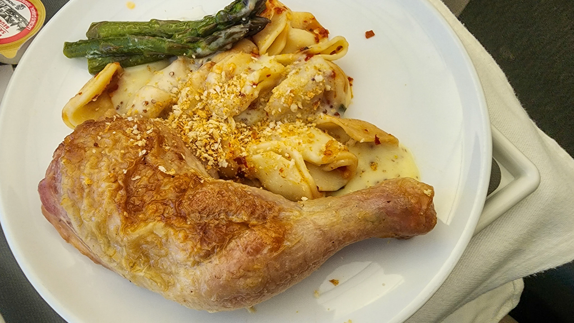 Chicken and pasta with chilis