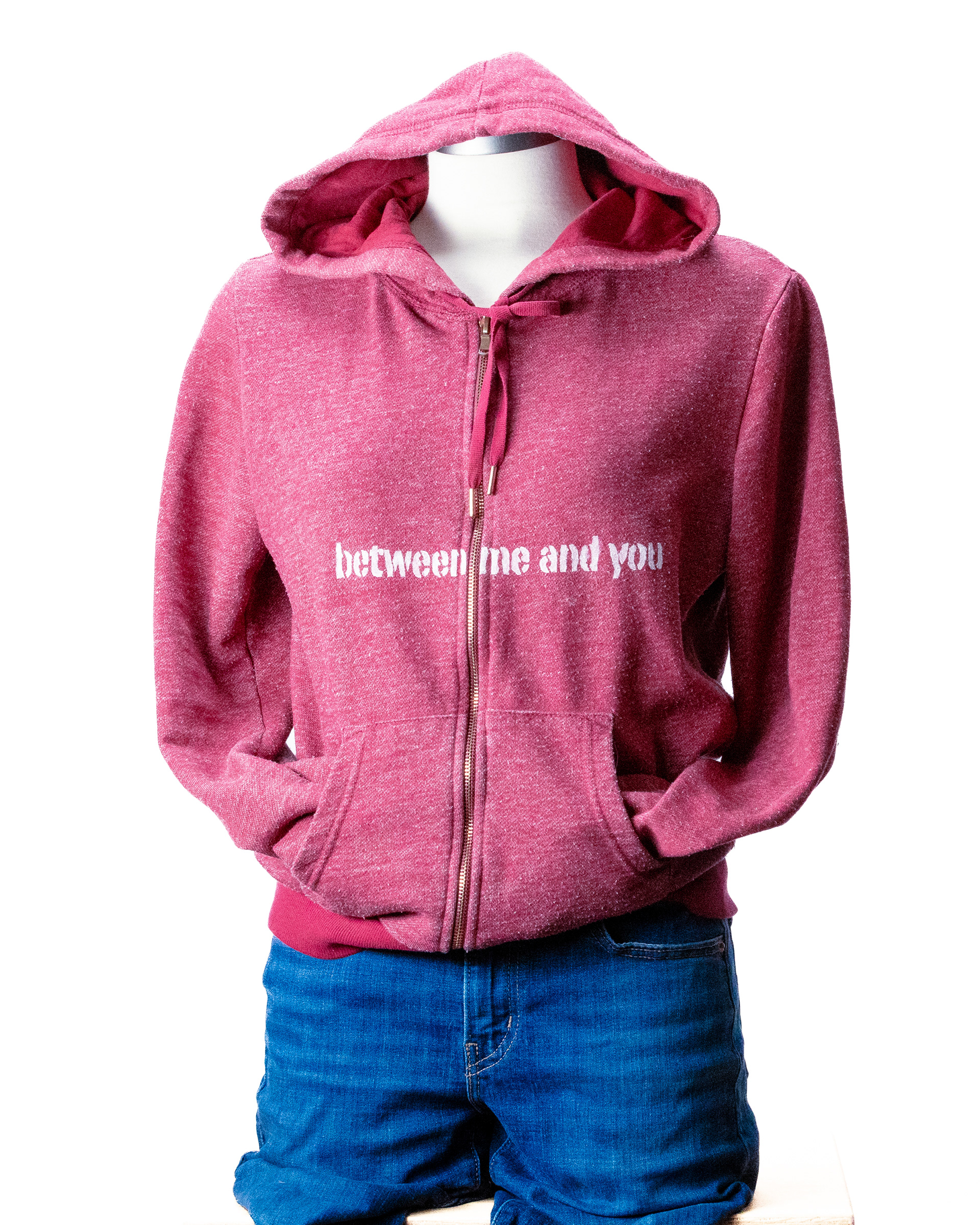 Cranberry Zip medium cranberry HOO3M $35.00 🔴 SOLD