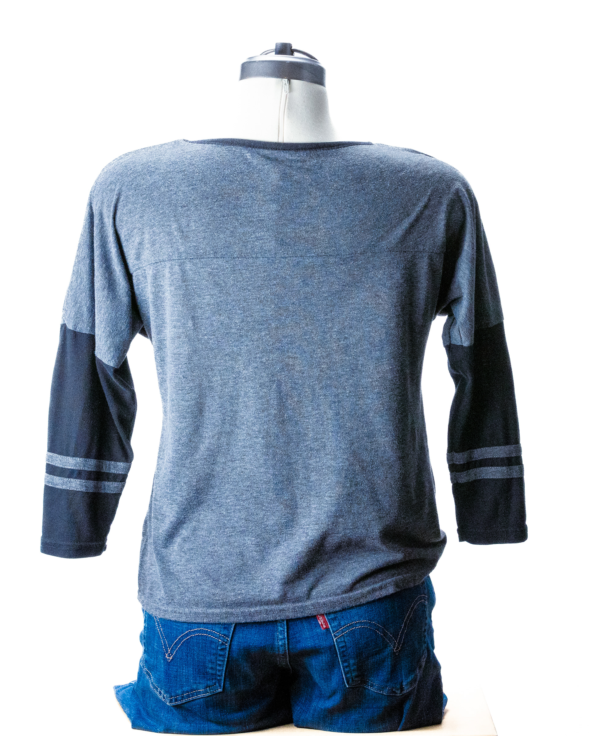 striped 3/4 sleeve small heather grey HMD14S $25.00